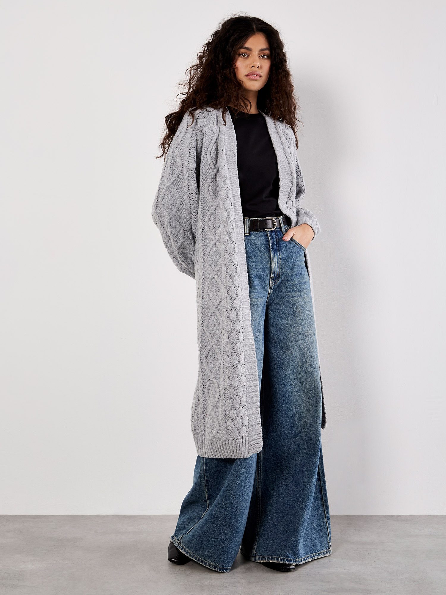 Apricot Cardigan Midi-Strickjacke, (1-tlg) mit Zopfmuster günstig online kaufen