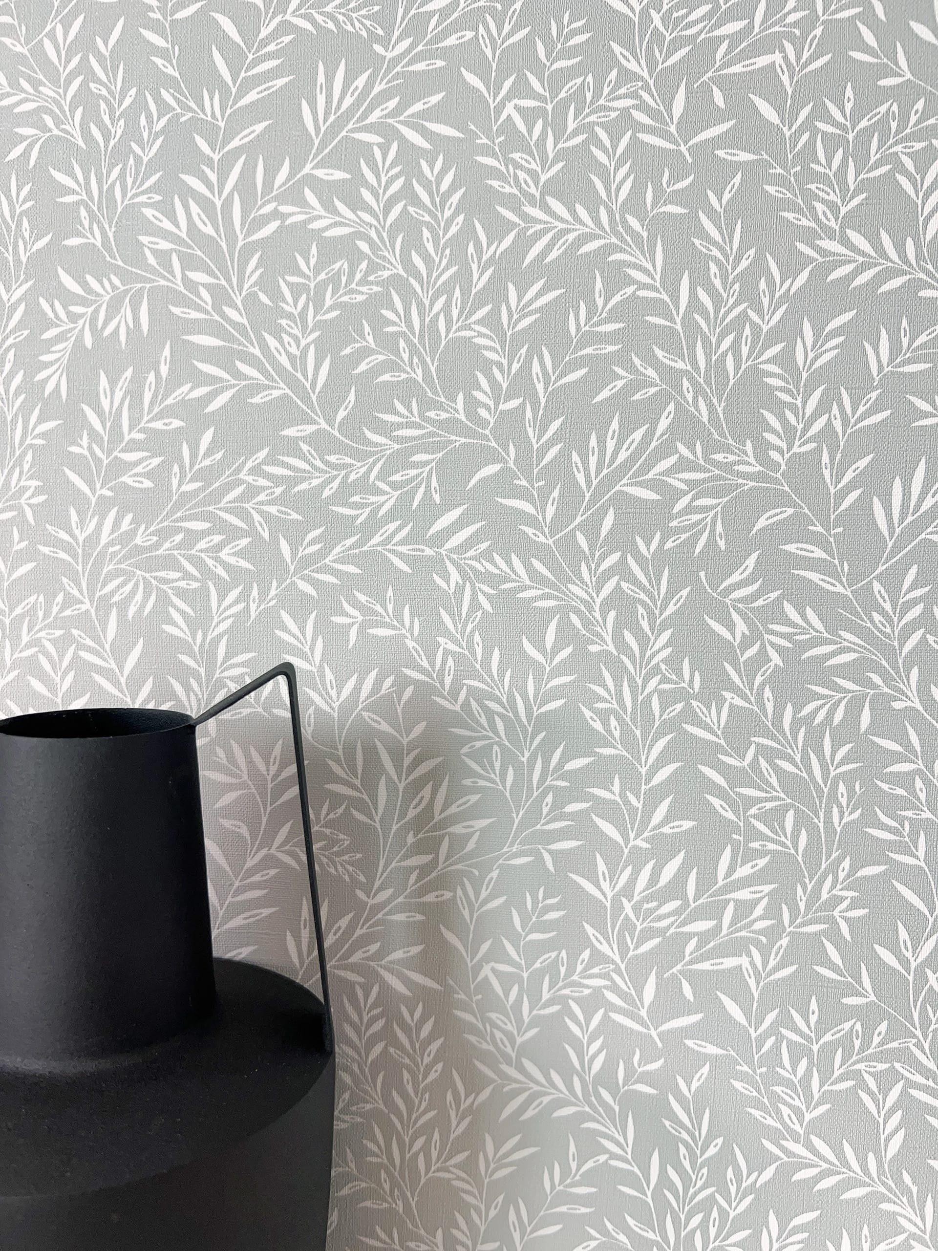 Newroom Vliestapete Erica Grey Tapete Vintage Zweige,Blätter, Grau Tapete Floral Zweige - Vintage Blumentapete Weiß Romantisch 3D Optik Blätter für Schlafzimmer Wohnzimmer Küche, Blumentapete