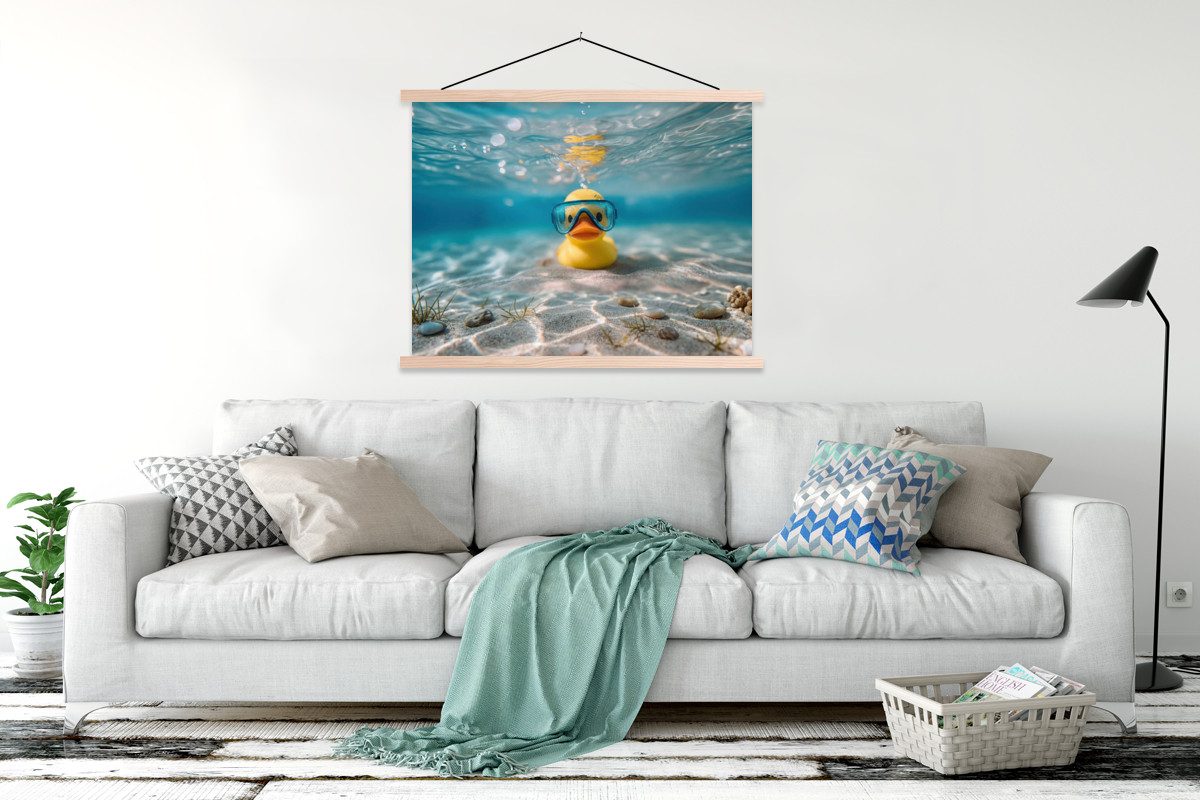 MuchoWow Poster Schwimmbrille - Ente - Wasser, (1 St), Bilderhalter, Bilderrahmen, Magnet Rahmen, Holz, 150x113 cm