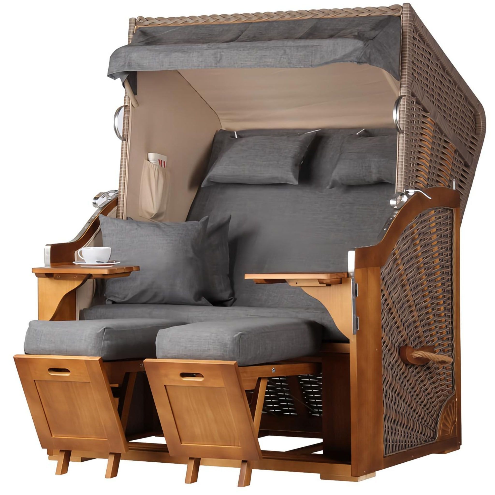 bene living Strandkorb Schleswig Pinie 2-Sitzer - PE mokka - Modell 560, BxTxH: 120x80x160 cm, Volllieger, Ostsee-Strandkorb, (Strandkorb-Komplettset, 4-tlg., Strandkorb, Schutzhülle, Doppellenkrollen und Glas-/Becherhalter), inkl. Windschutzfolie, Bistrotischen und bequemer Polsterung