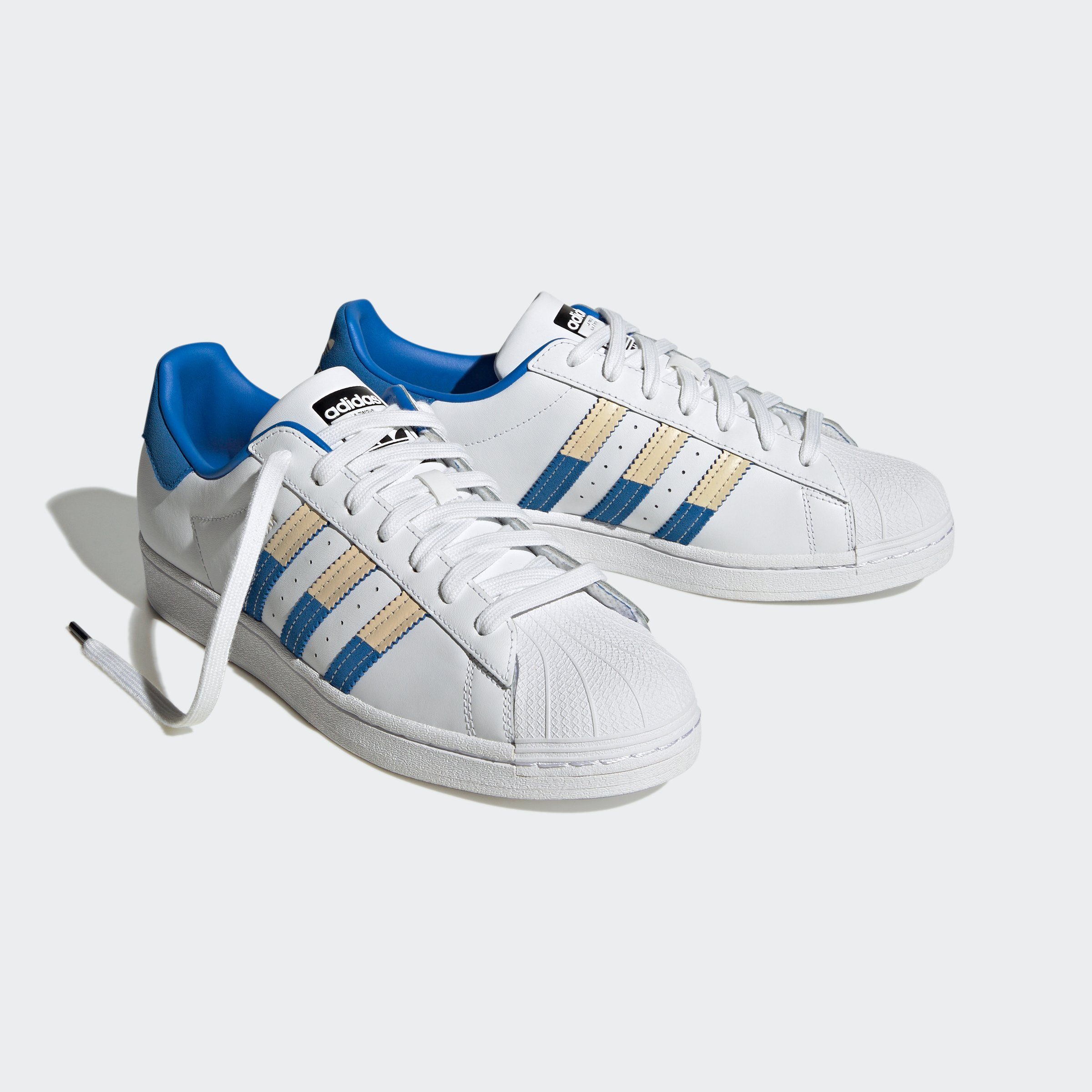 adidas SUPERSTAR Strata / Bright Sneaker Originals Royal White Sand Cloud /