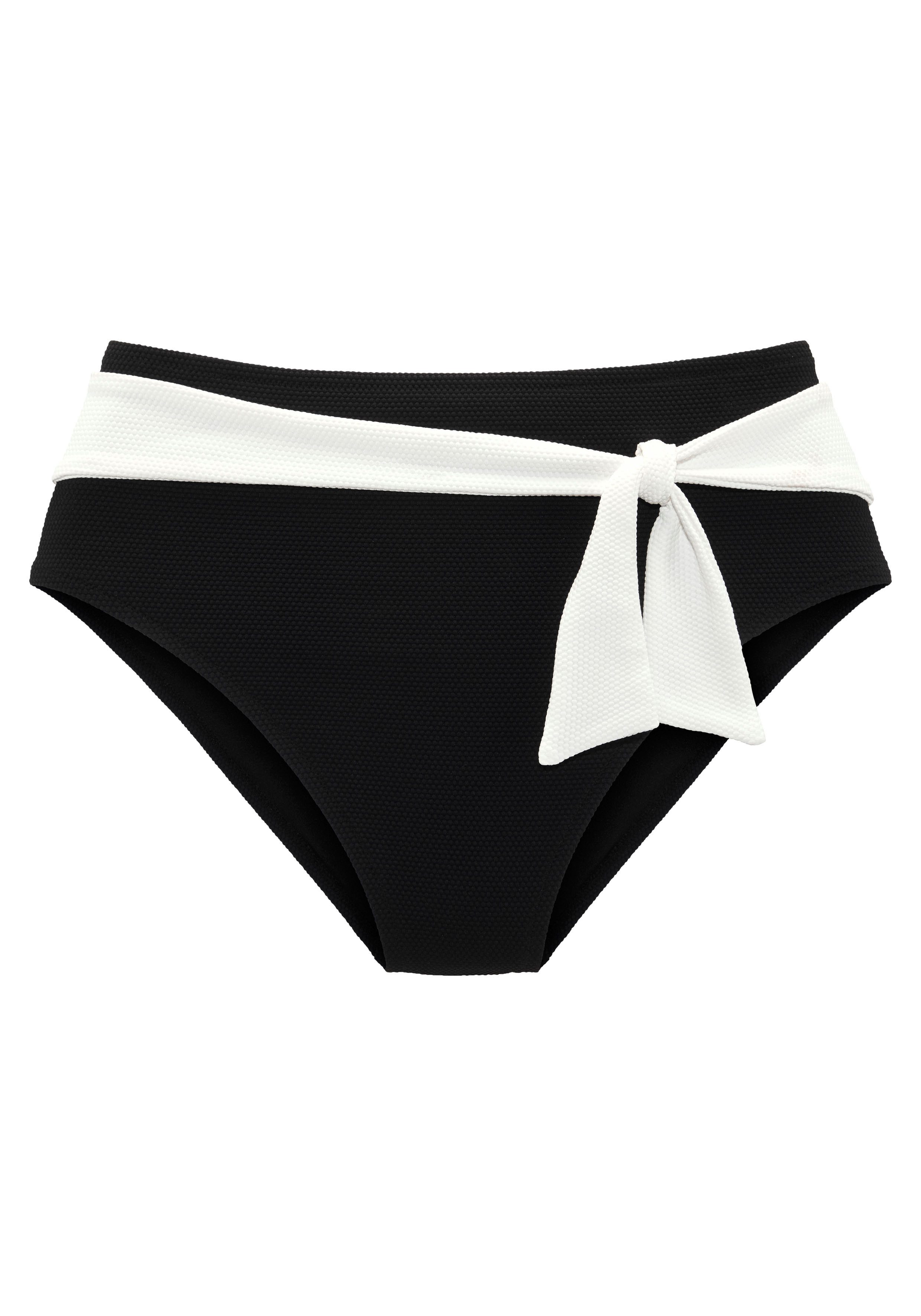 LASCANA Highwaist-Bikini-Hose Chic aus eleganter Strukturware