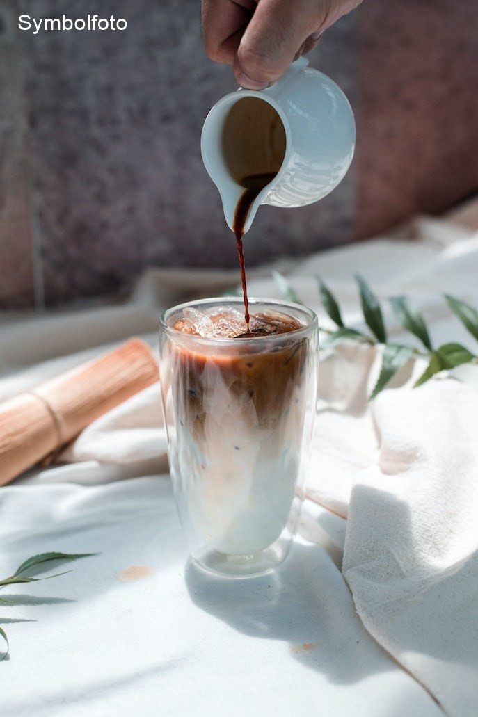 WestCraft Milchkännchen Tint Krug Milchkrug Multifunktions Krug Milchkännchen, Milchkanne, 0.11 l, (1-St), Milchbehälter mit breitem Außgießer Sahne, Milch, Saft Dessert Saucen