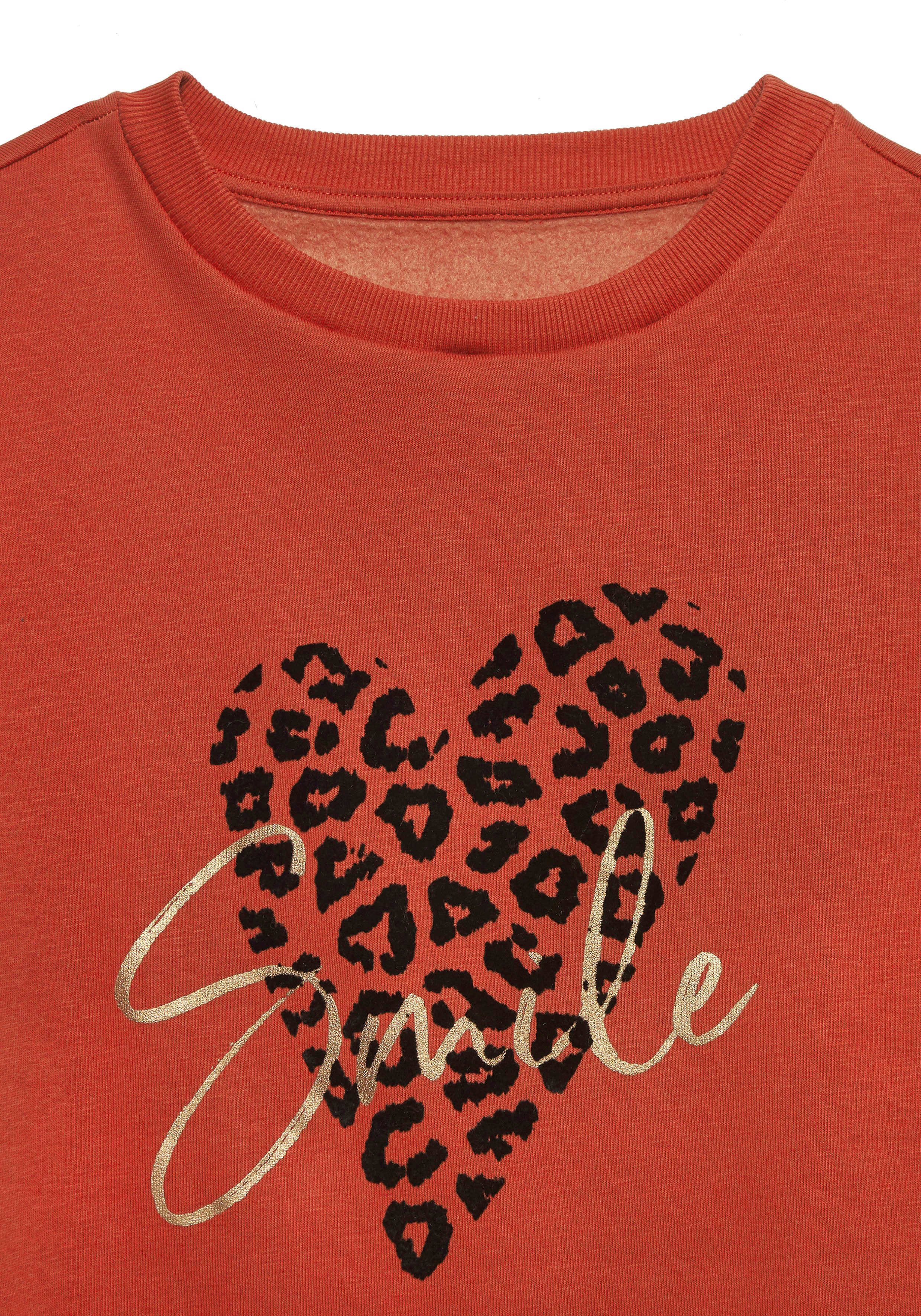 LASCANA Sweatshirt mit Herz-Leo-Druck, Loungewear