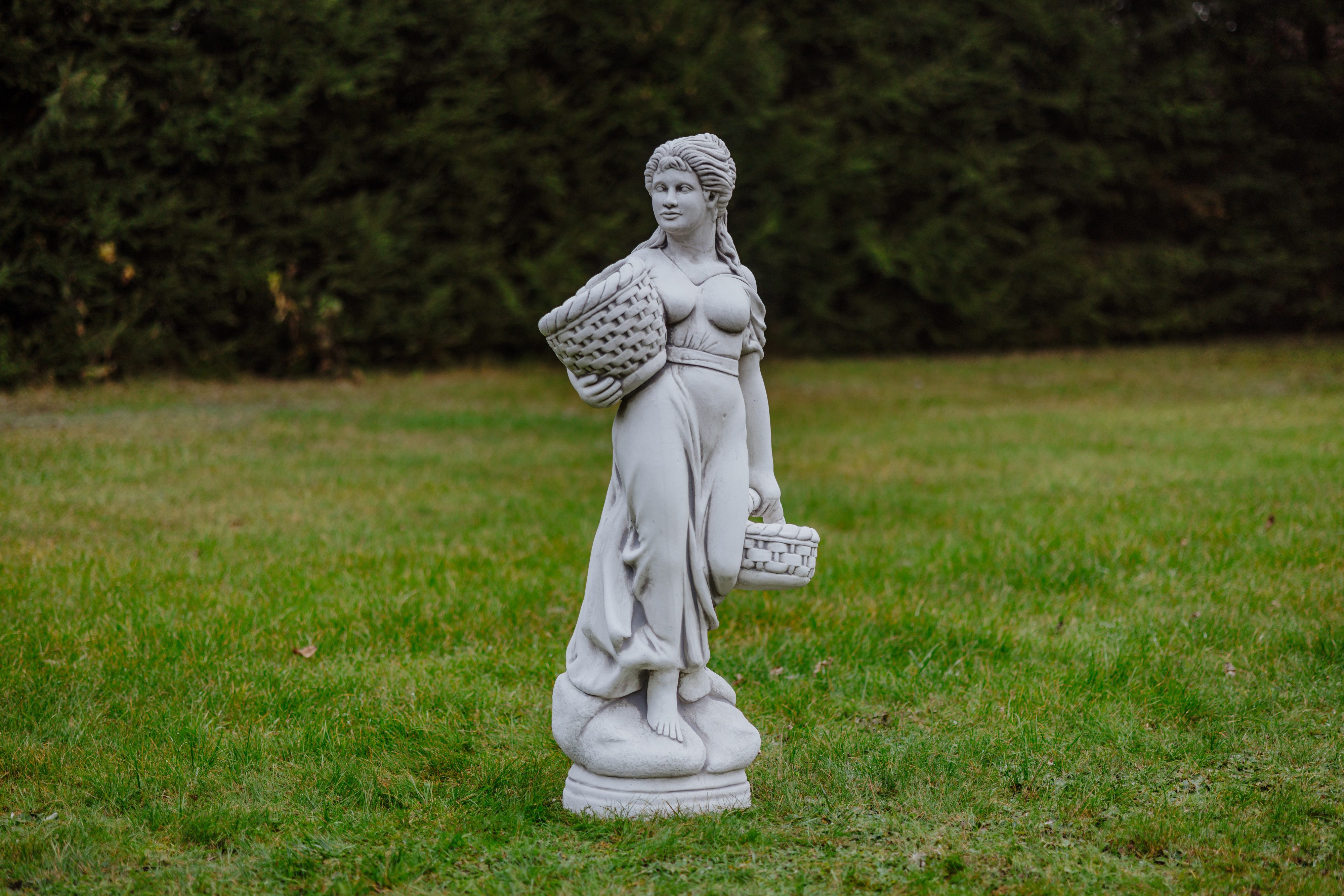 gartendekoparadies.de Gartenfigur Antike Frauenstatue Steinfigur Gartenskulptur 133 cm Steinguss 147, Frostsicher