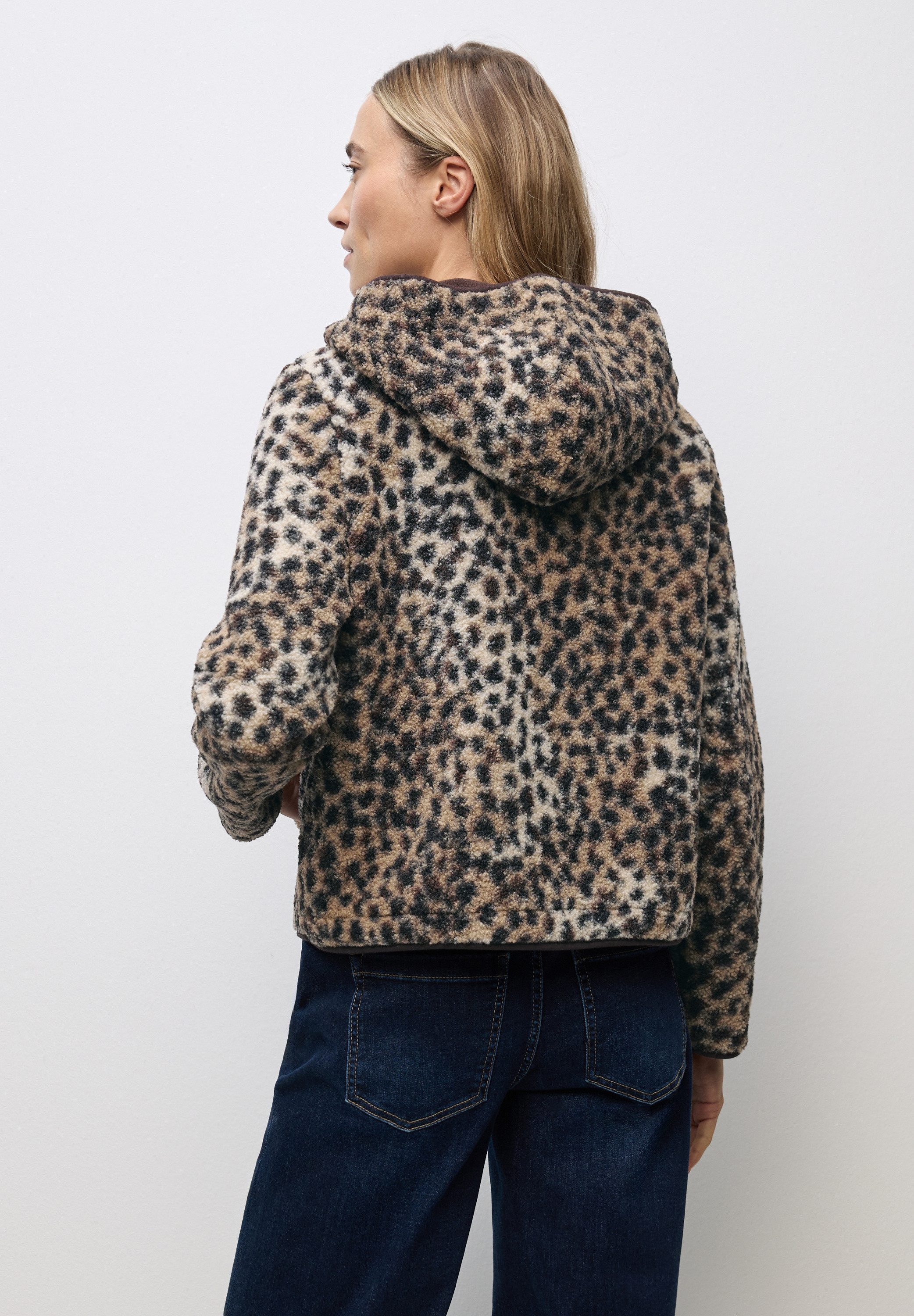 STREET ONE Kapuzenplüschjacke mit Leo-Muster günstig online kaufen