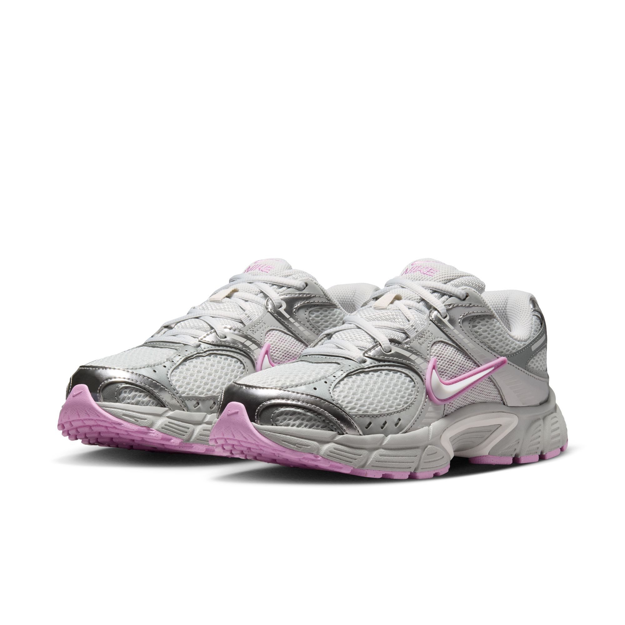 Nike Sportswear V5 RNR Sneaker inspiriert vom Design des Y2K Nike Vomero 5