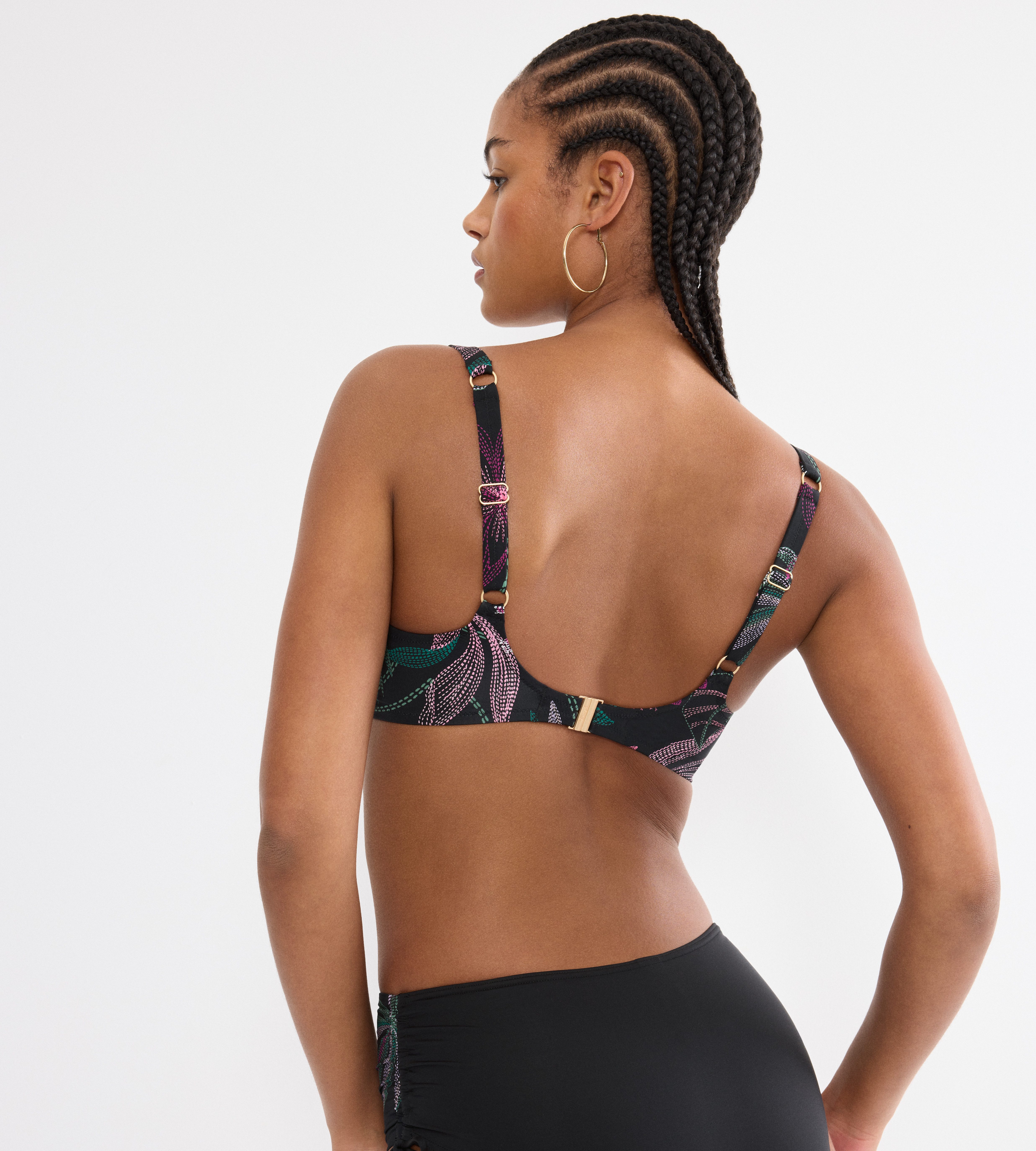 Triumph Bügel-Bikini-Top Summer Tropics W 01, Minimizer - verkleinert die Brust optisch um eine Cup-Größe