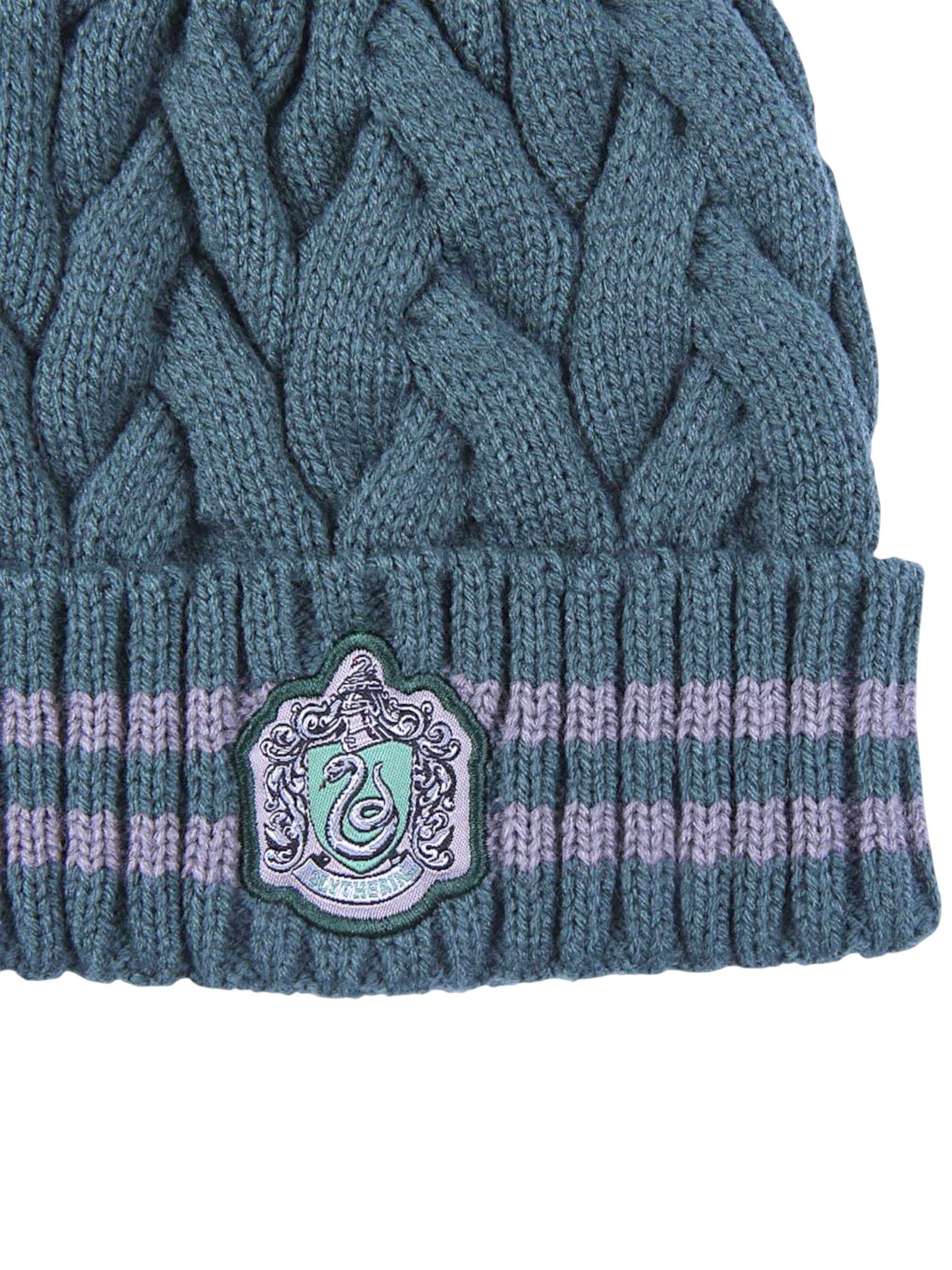 Cerdá Bommelmütze Harry Potter - Slytherin Strickmütze mit Zopfmuster & Kunstfell-Bommel 56 cm