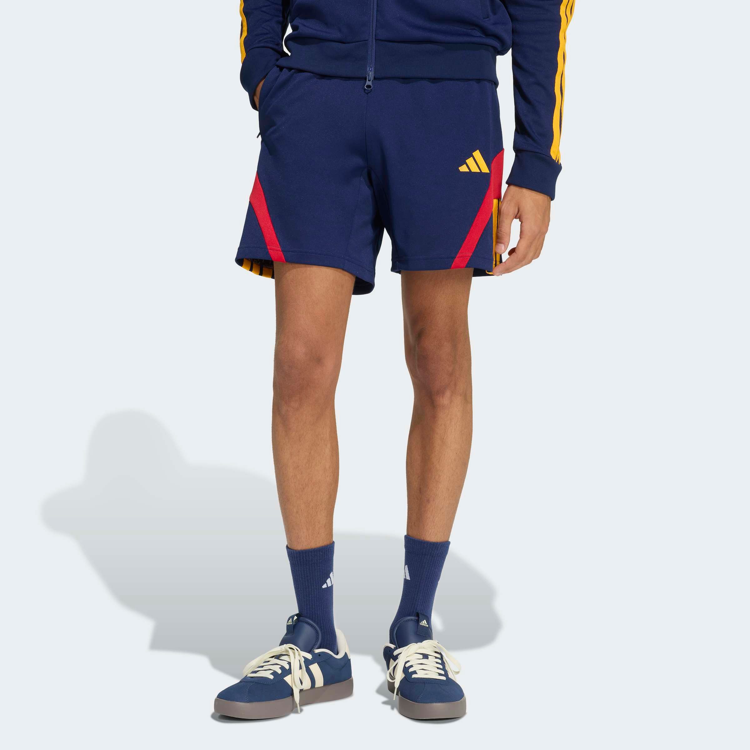 adidas Sportswear Shorts M TIRO NP SHO sportlicher Stil, aus Baumwolle, mit Kordelverschluss, normale Weite