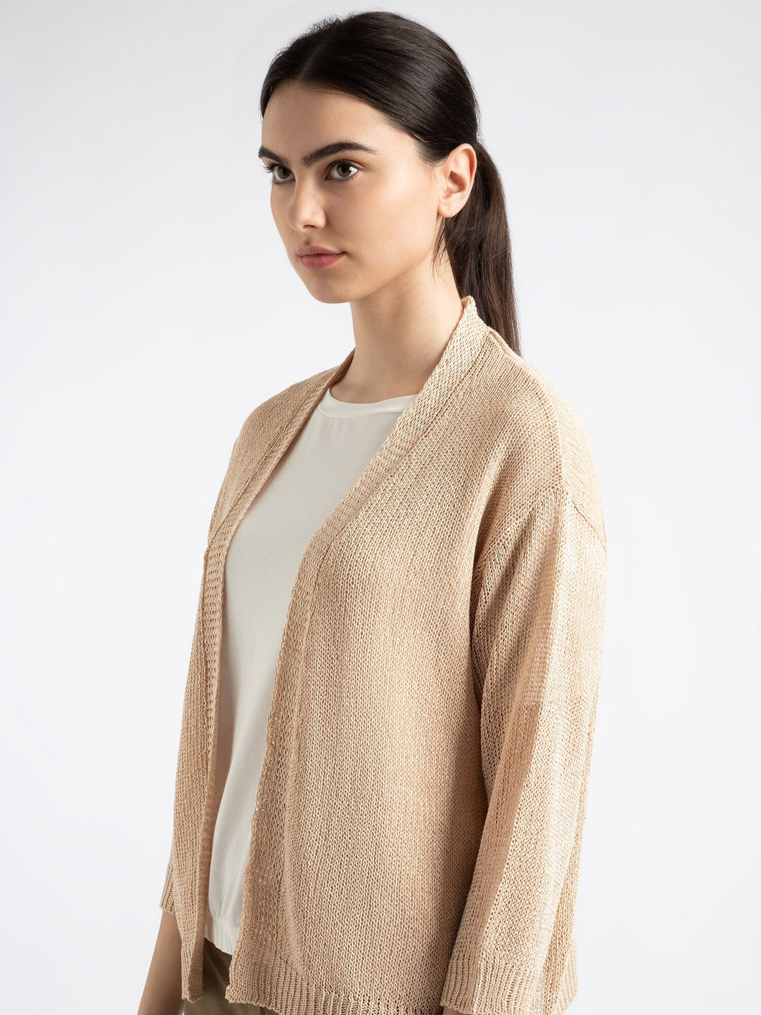 MORE&MORE Cardigan, Rippstrickbündchen an Saum und Ärmelabschluss