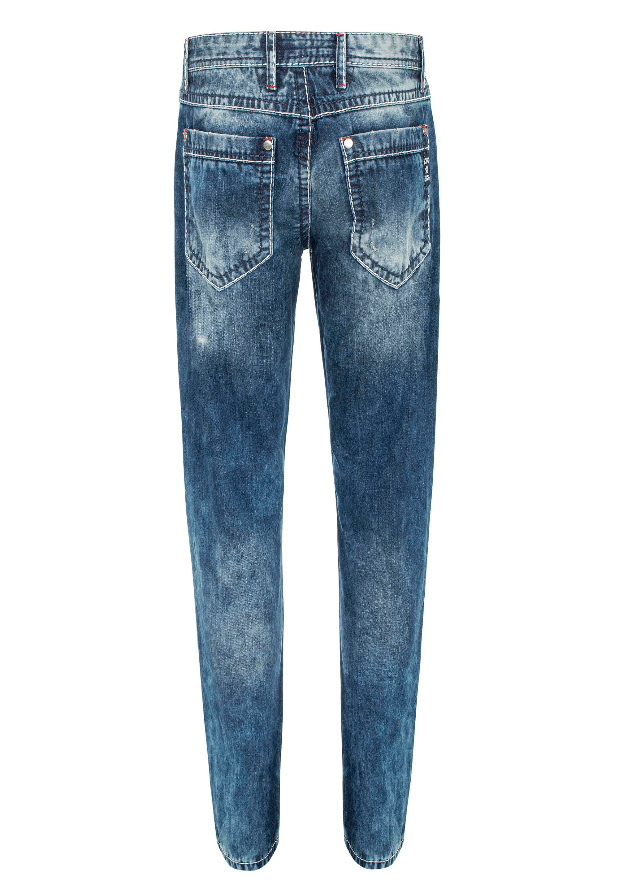 Bequeme trendigen & Jeans mit Baxx Used-Elementen Cipo