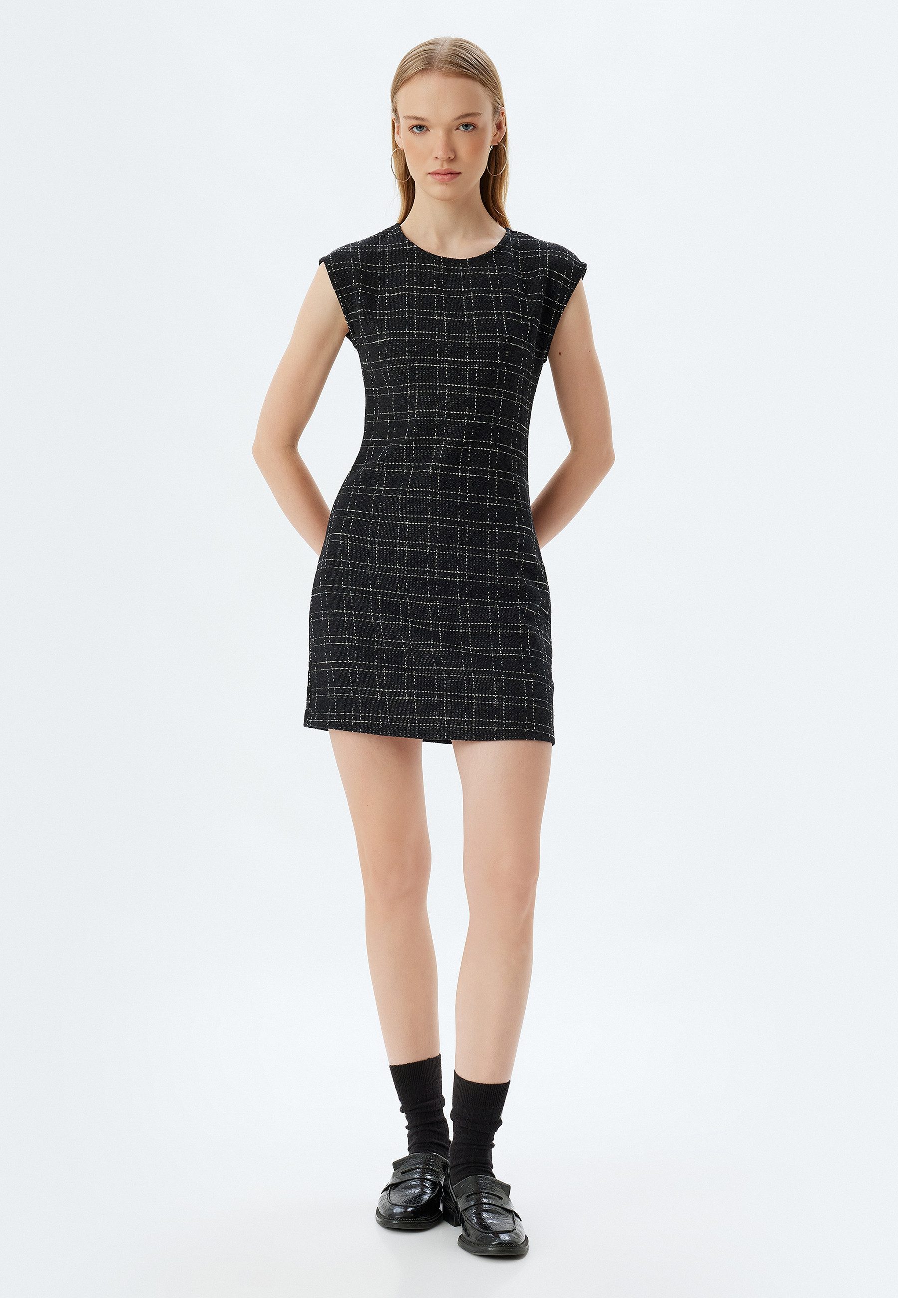 Koton Minikleid Mini Länge Column Kleid