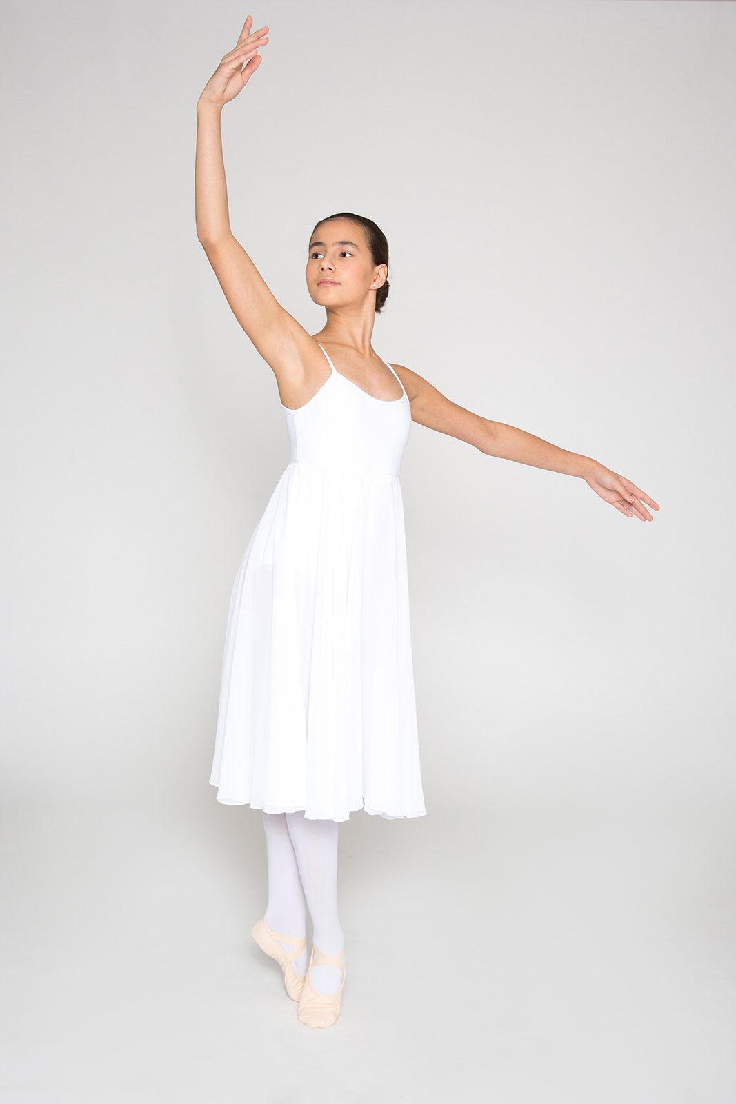 tanzmuster Chiffonkleid Ballettkleid Adelina im Empire Stil ärmelloser Ballettbody aus weichem Baumwollmischgewebe
