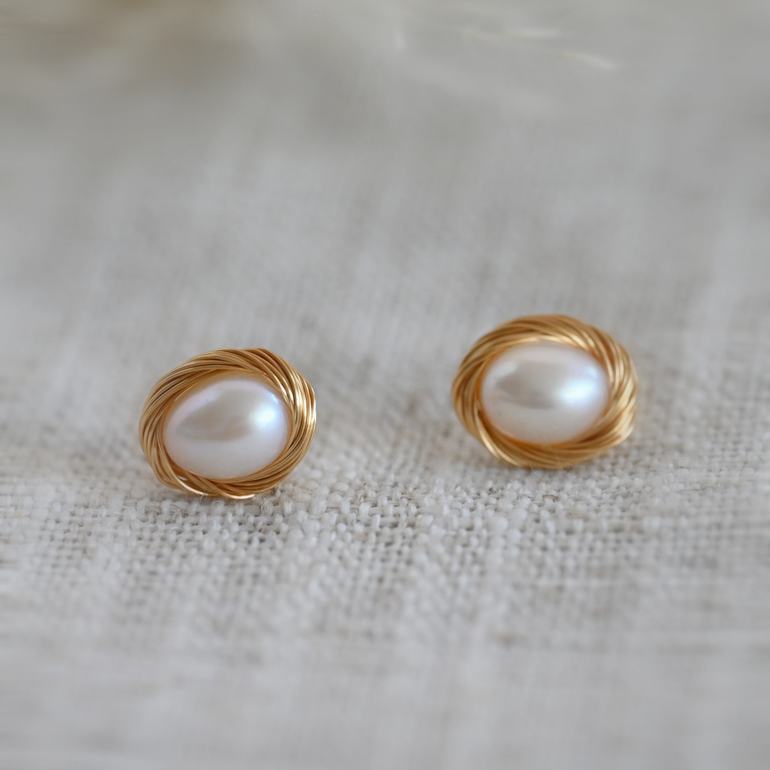 Runde Perlé Perlenohrringe Retro Vintage Ohrringe ovale Perle, Süßwasserperle, handgefertigte Ohrringe, 925er Silber, 18K Gold
