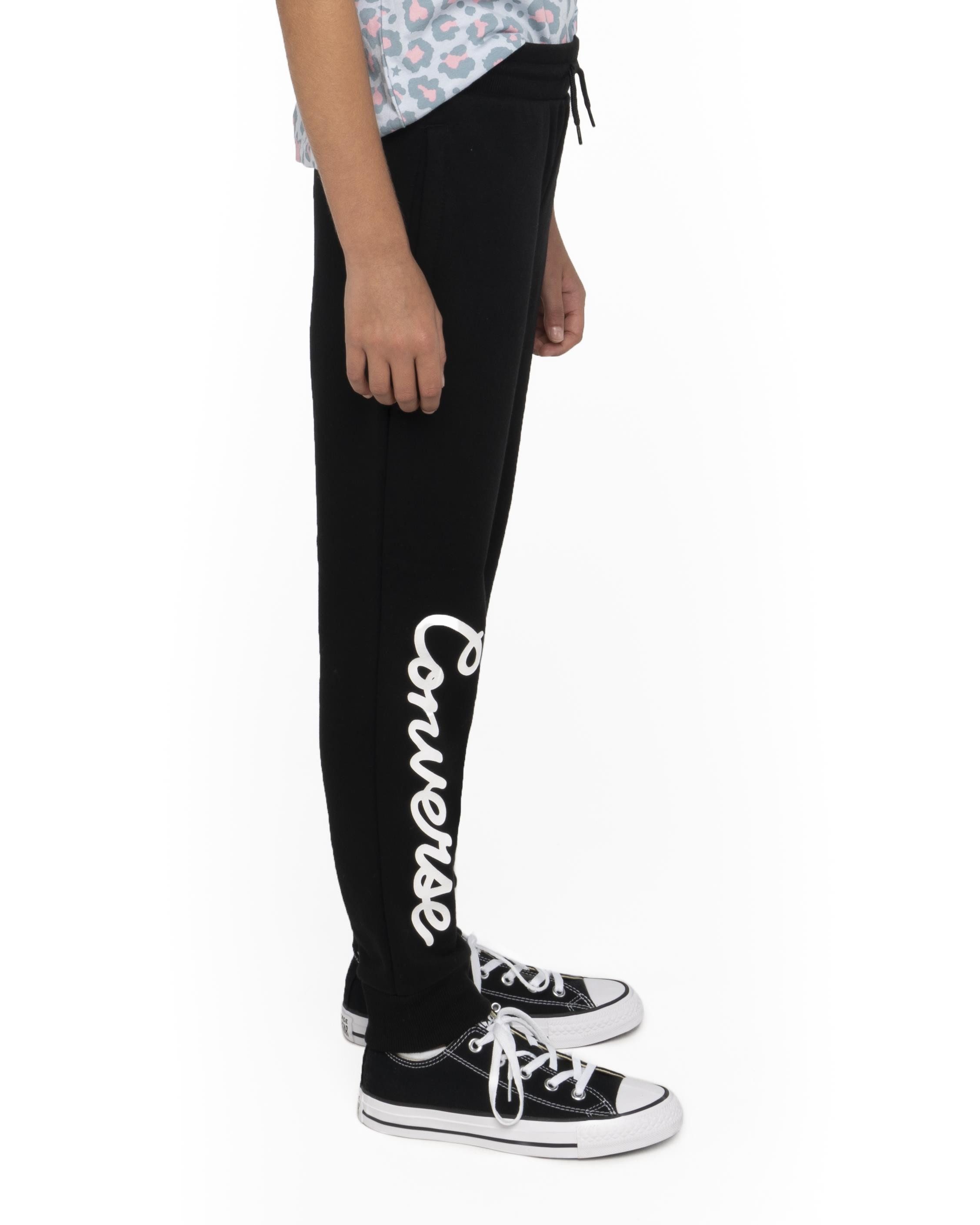 Converse Jogginghose CNVG SIG CHUCK PATCH JOGGER mit Eingrifftaschen