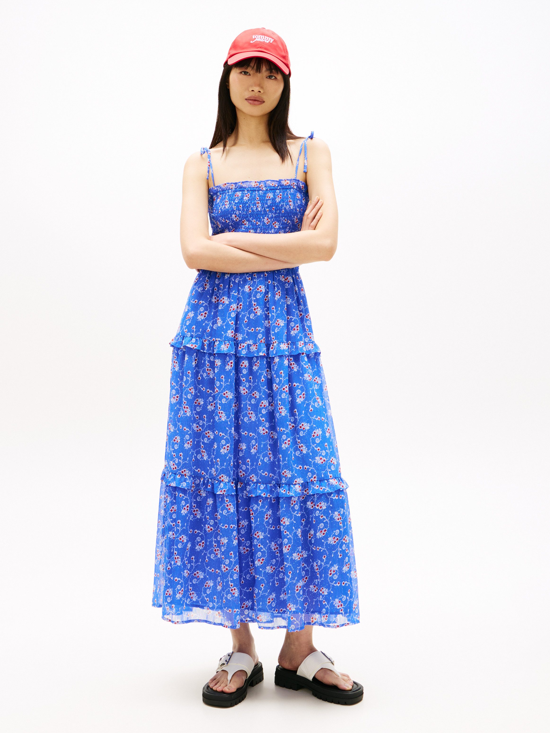 Tommy Jeans Maxikleid TJW AOP CHIFFON MAXI DRESS EXT mit Allover-Print, Fit-and-Flare