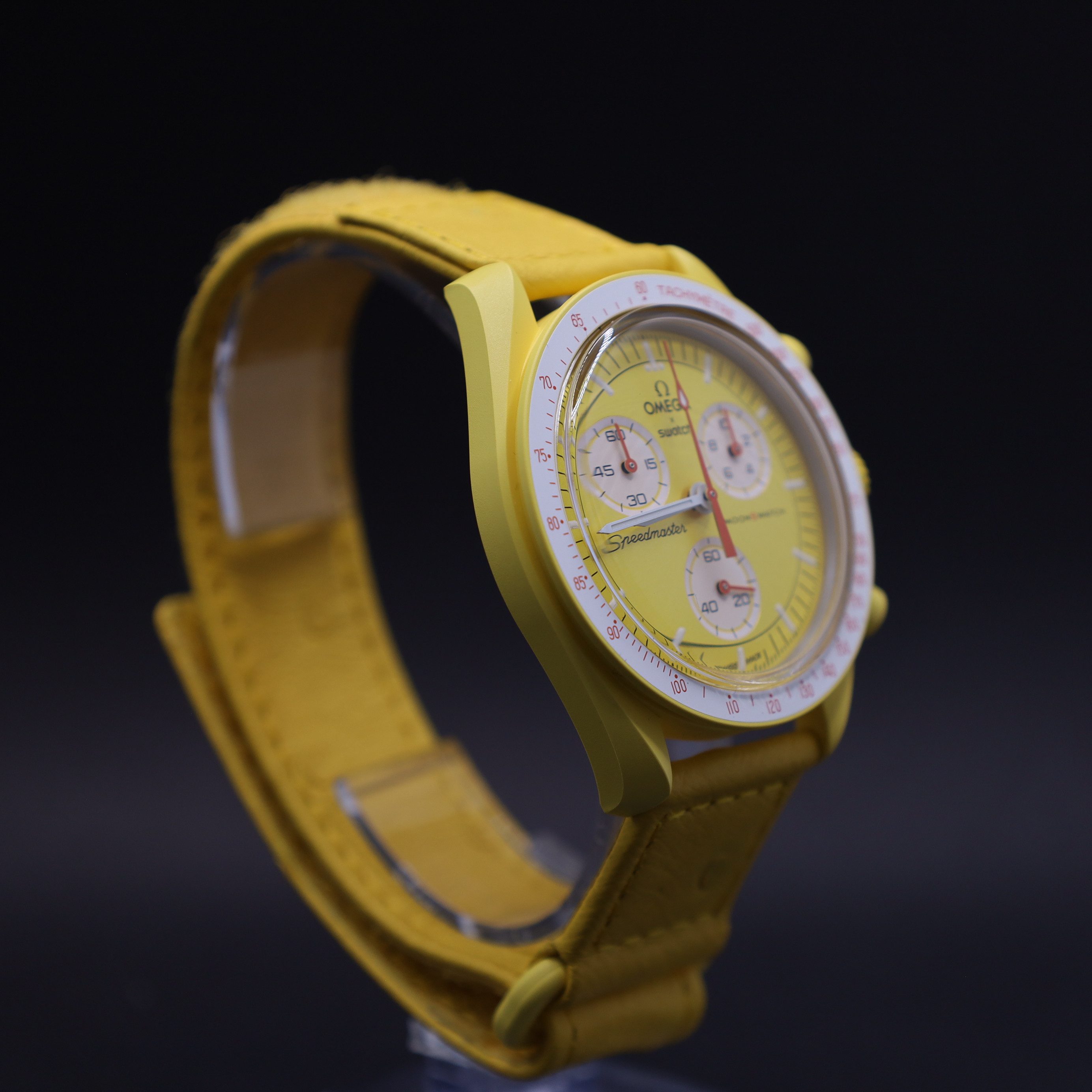 Swatch Chronograph OMEGA x Swatch MoonSwatch Mission to the Sun Straußenleder SO33J100C, (1-tlg)