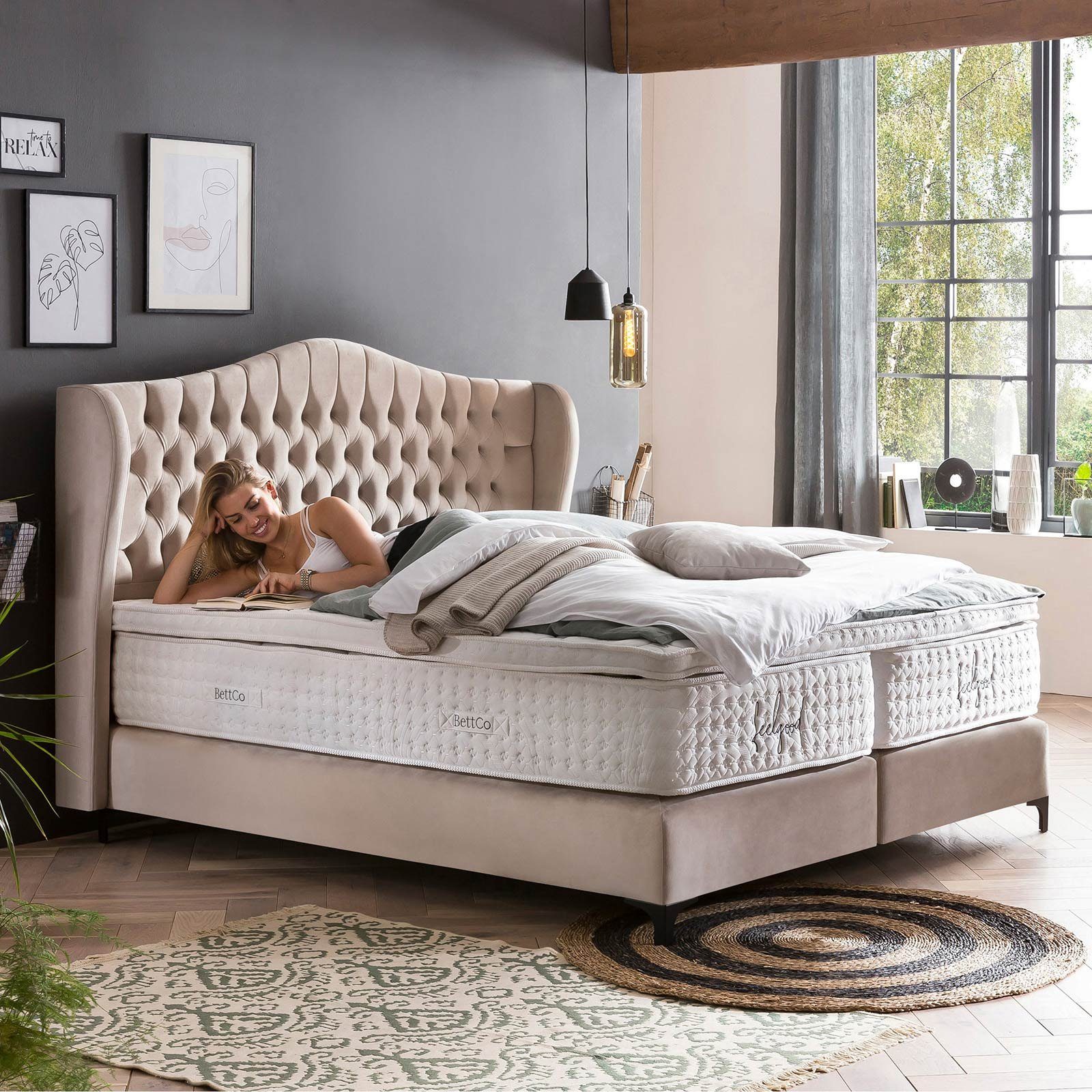 BettCo Boxspringbett Maison (in Creme Velours, 140 x 200 cm), Chesterfield, Topper optional, Metallfüße