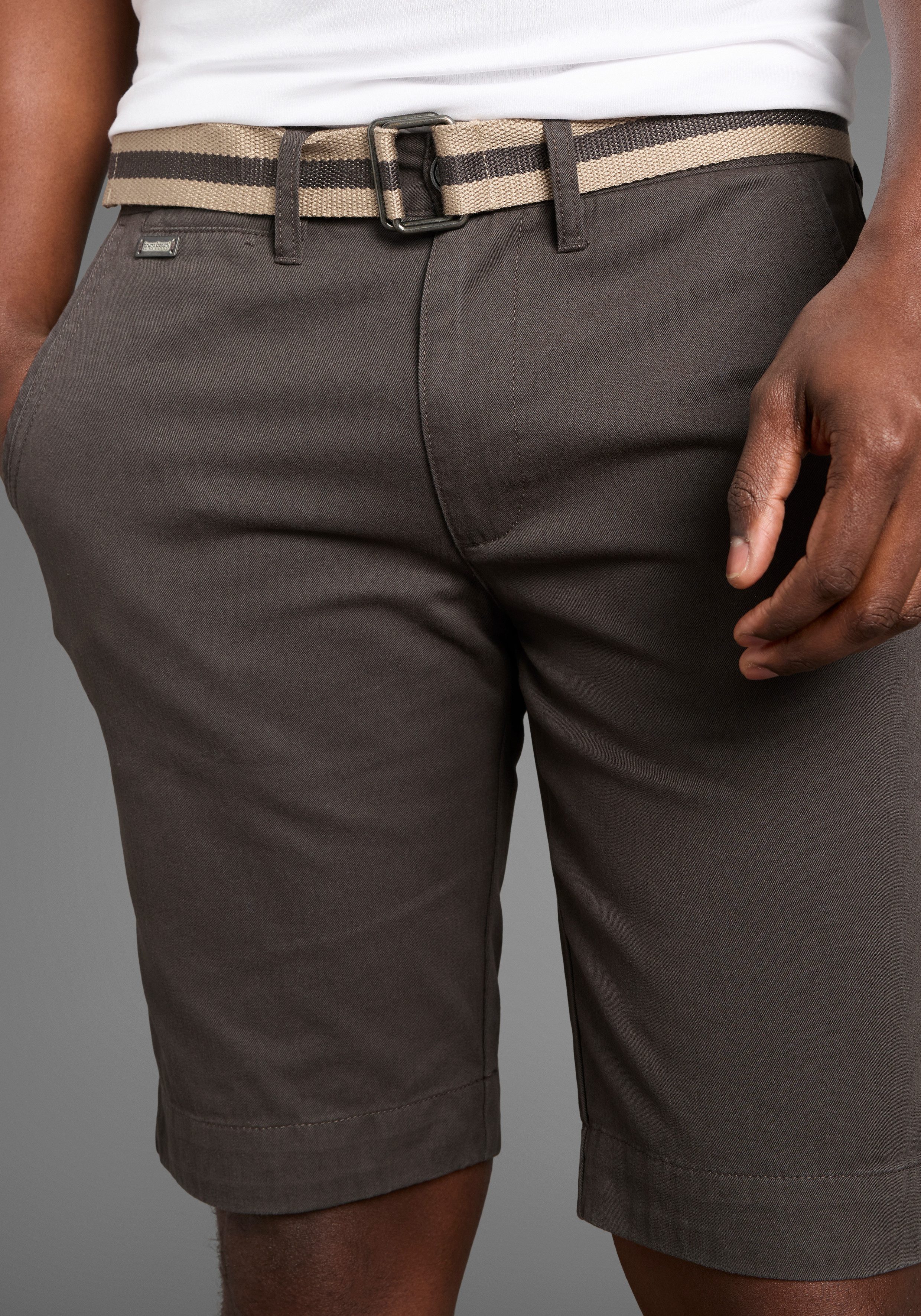 Bruno Banani Chinoshorts inkl. Gürtel – moderner Sommer‑Essential Dein perfekter Look: clean, maskulin, vielseitig