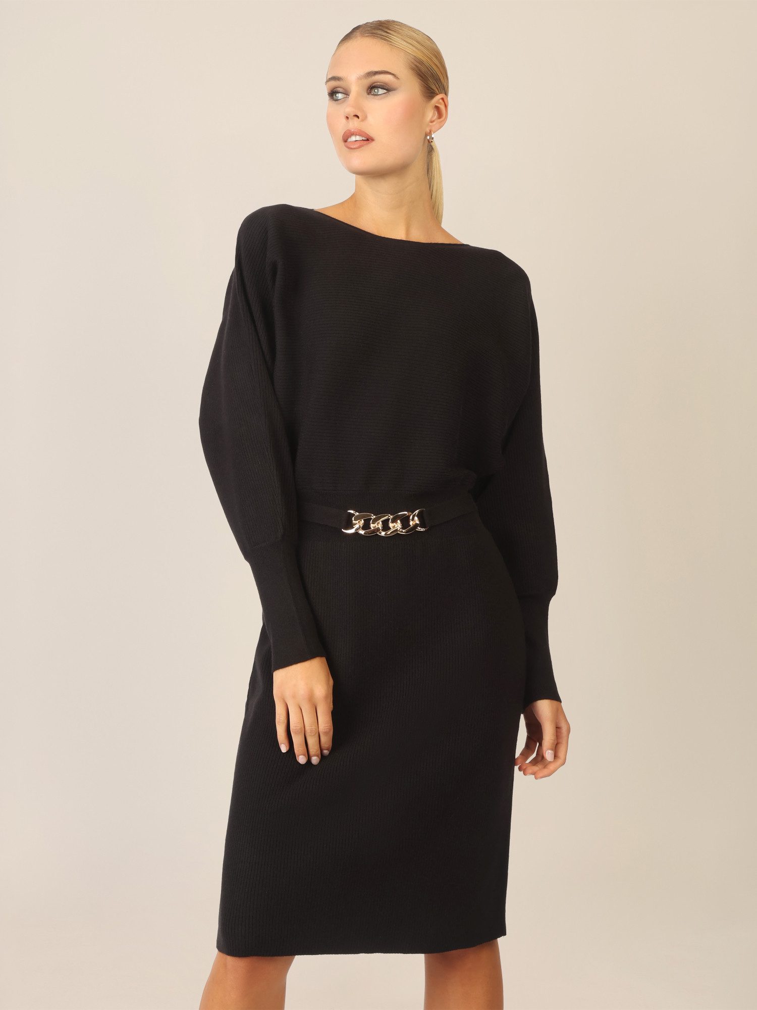 Apart Strickkleid mit Gliederkette Detail Gürtel günstig online kaufen