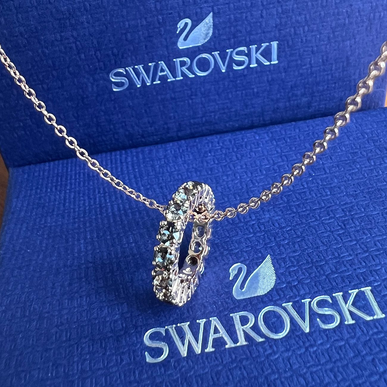 Swarovski Kette mit Anhänger günstig online kaufen
