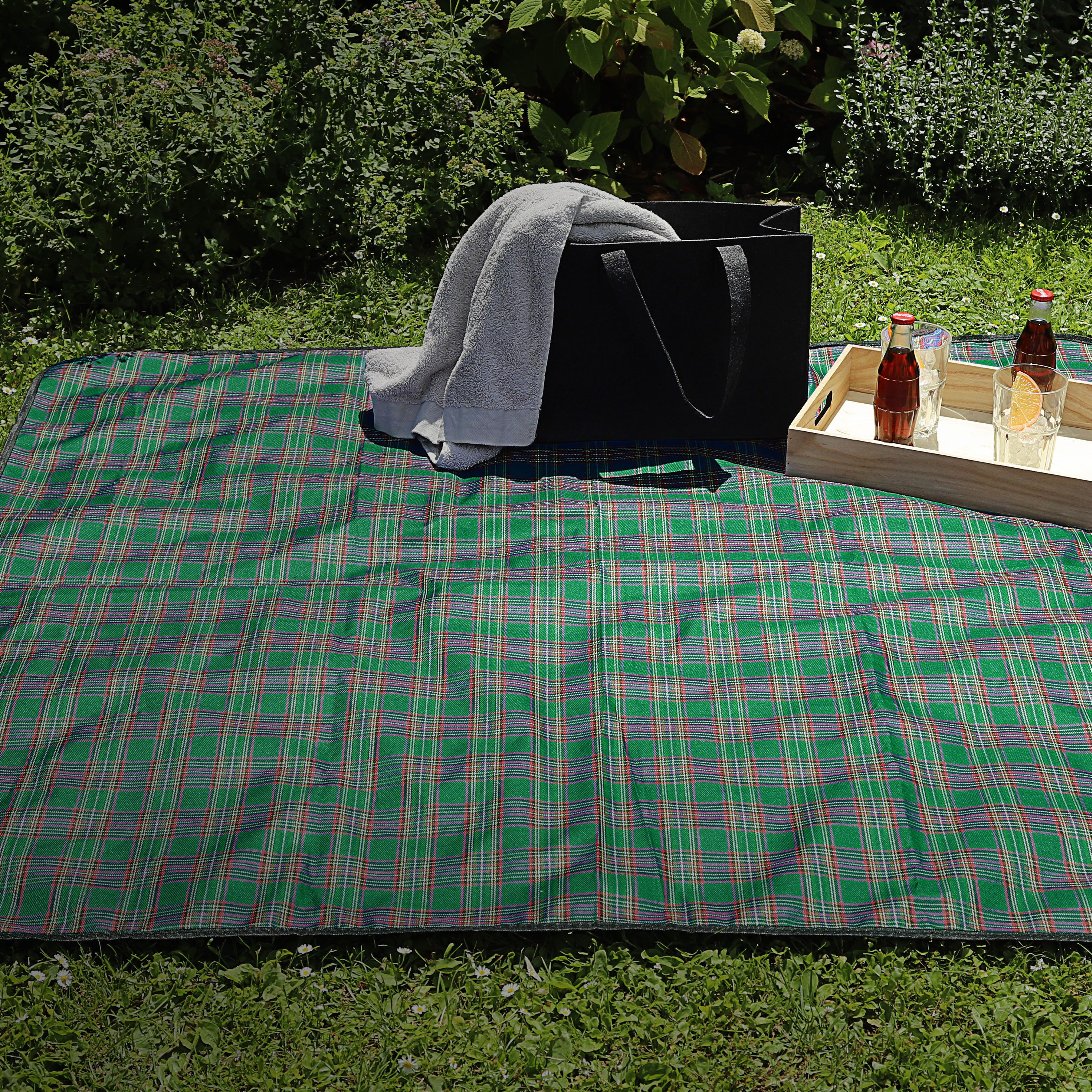 Outdoordecke Picknickdecke 150x130 grün Polyester Beschichtung wasserabweisend Karo, CEPEWA – Bild 3 von 5