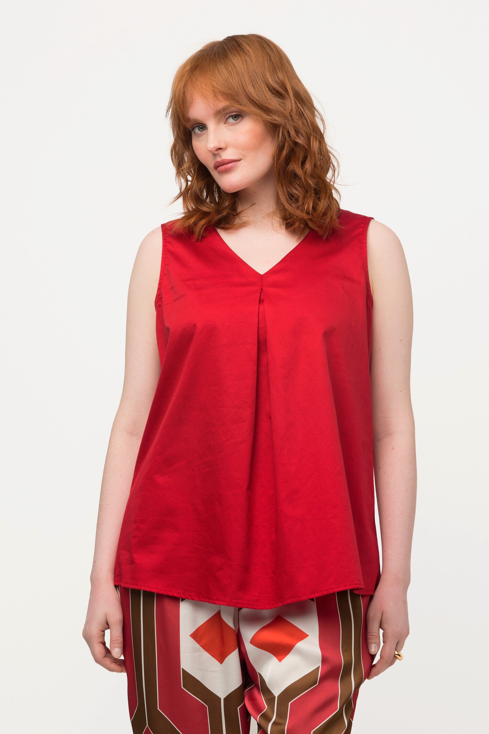 Ulla Popken Spitzenbluse Blusentop Satin Zierfalte V-Ausschnitt ärmellos