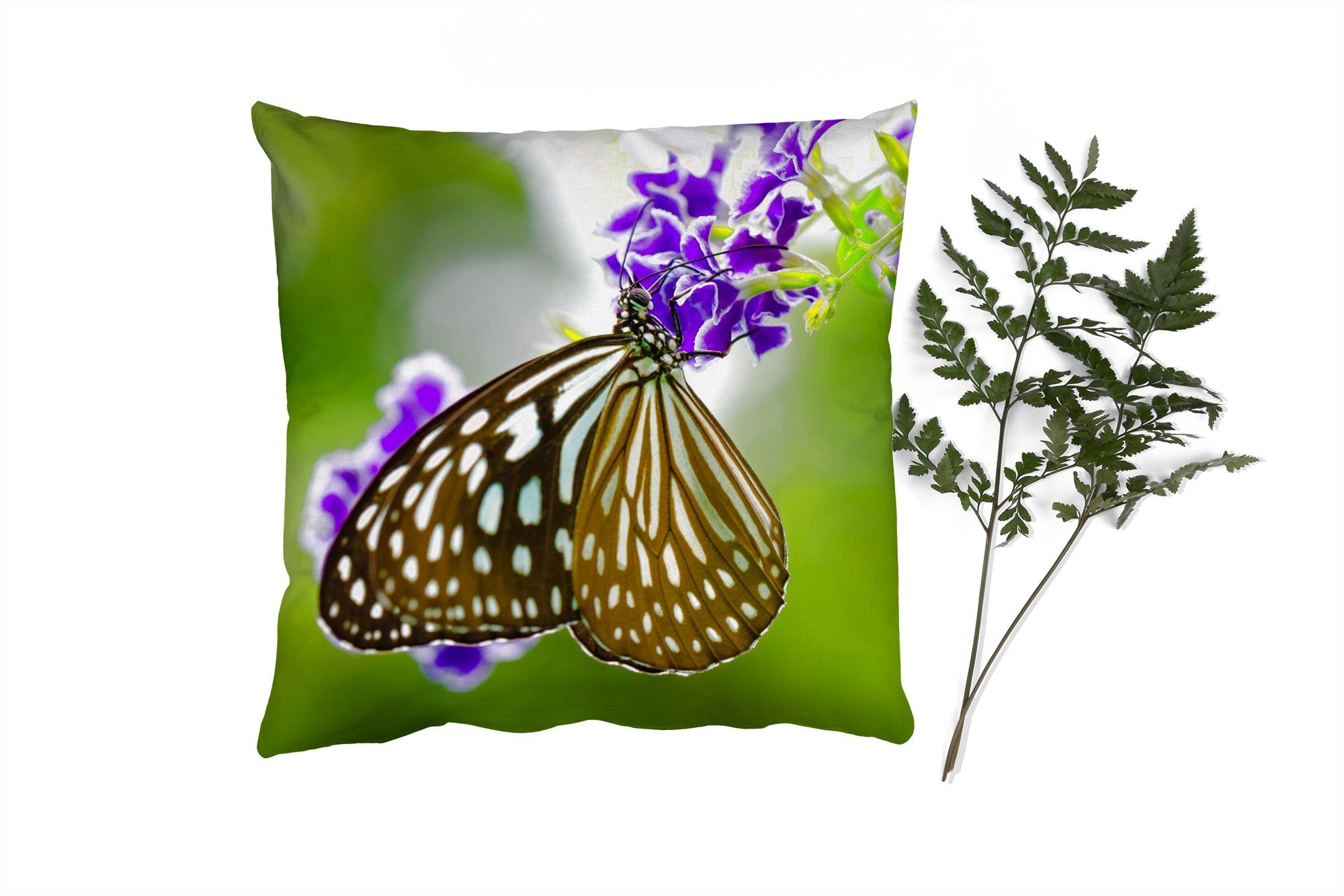 MuchoWow Dekokissen Lavendel - Schmetterling - Botanisch, Zierkissen mit Füllung für Wohzimmer, Schlafzimmer, Deko, Sofakissen