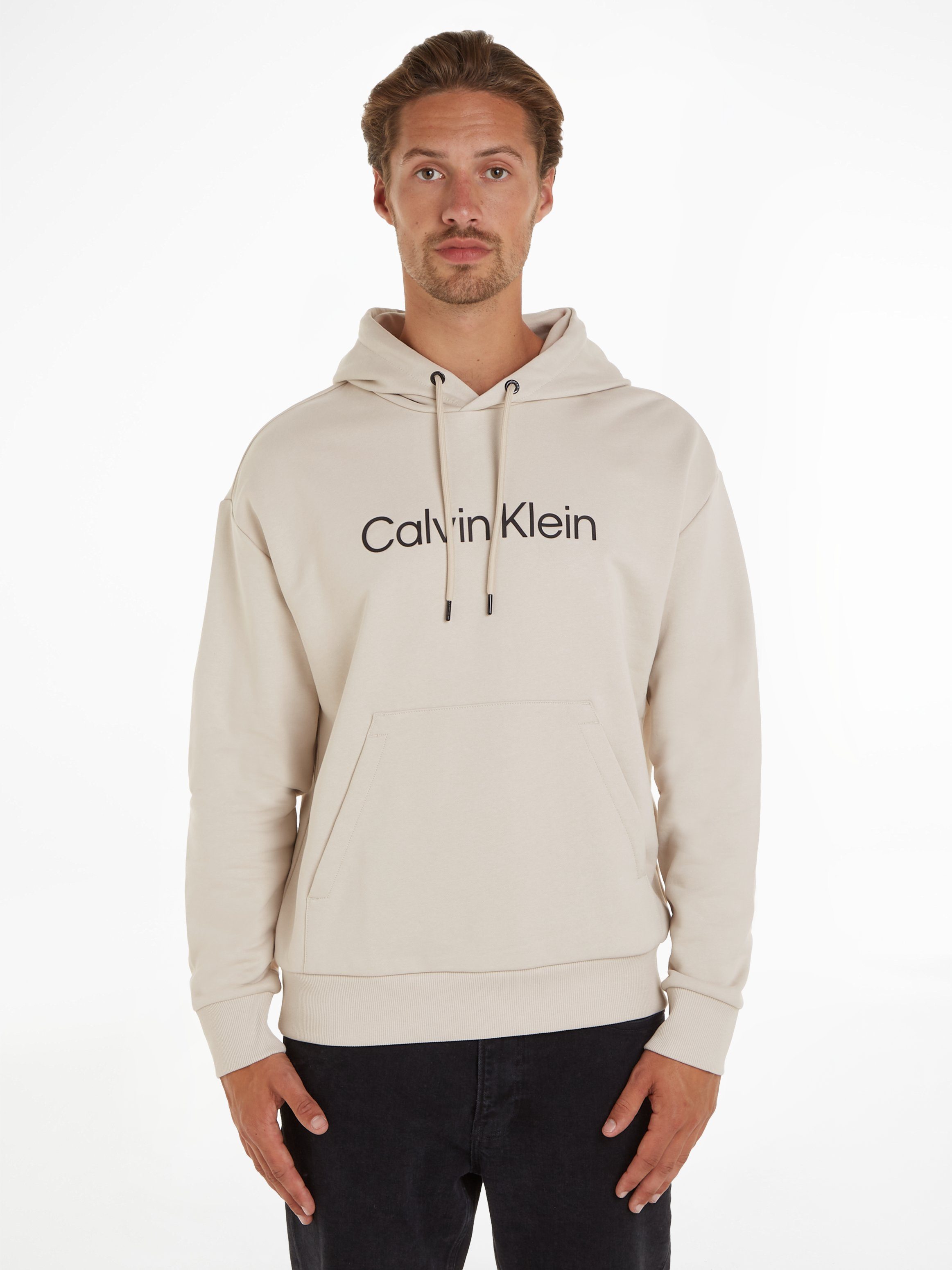 Calvin Klein Kapuzensweatshirt HERO LOGO COMFORT HOODIE mit Logoschriftzug Stony Beige