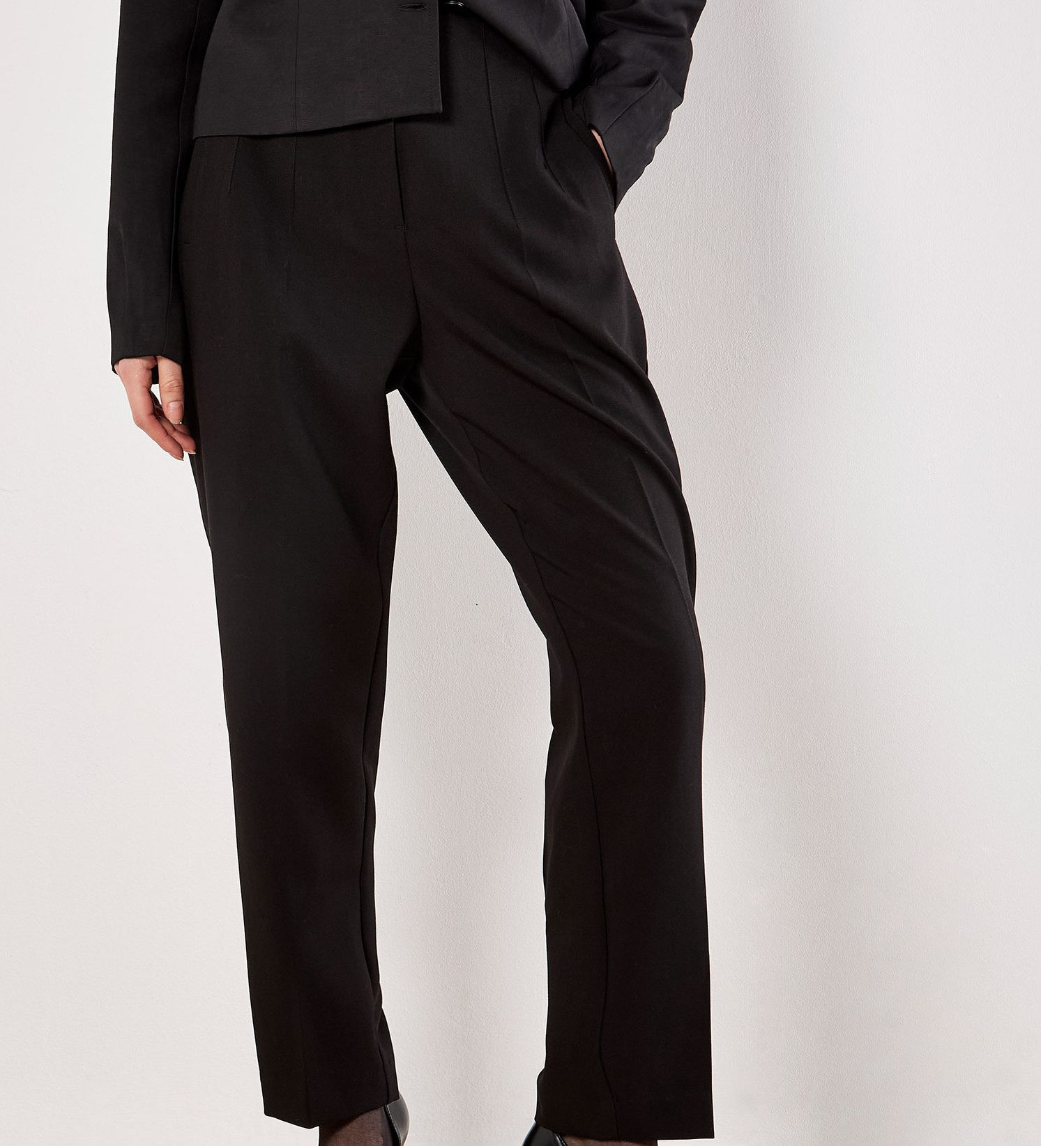 Apricot Stoffhose Stoffhose mit dekorativen Abnähern