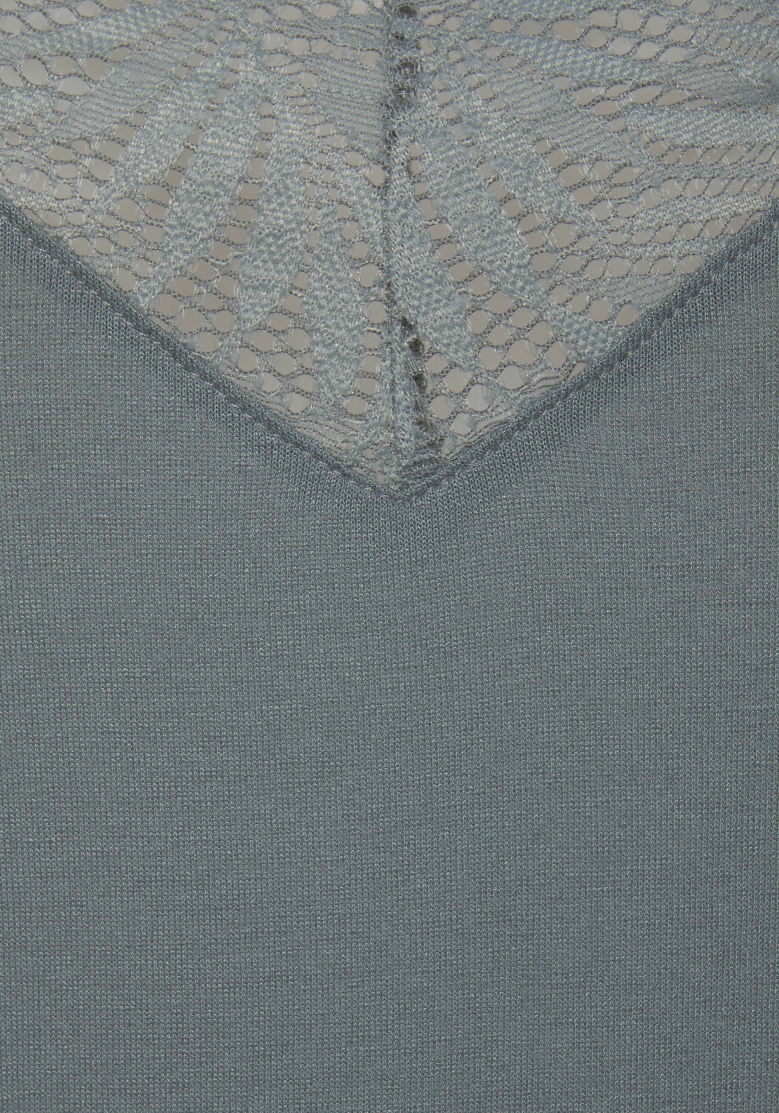 LASCANA Spitzentop mit edlen Spitzendetails