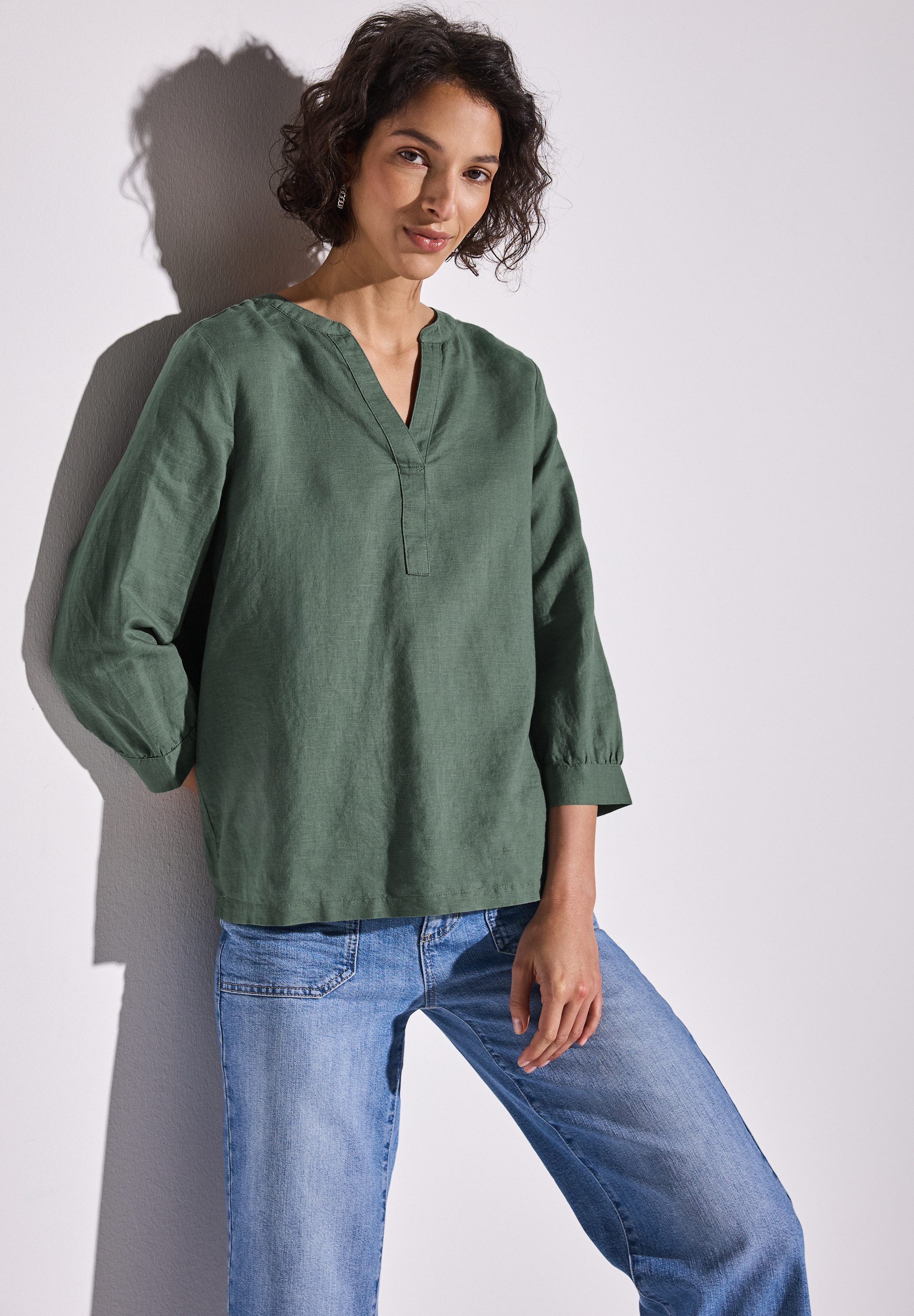 Klassische Bluse