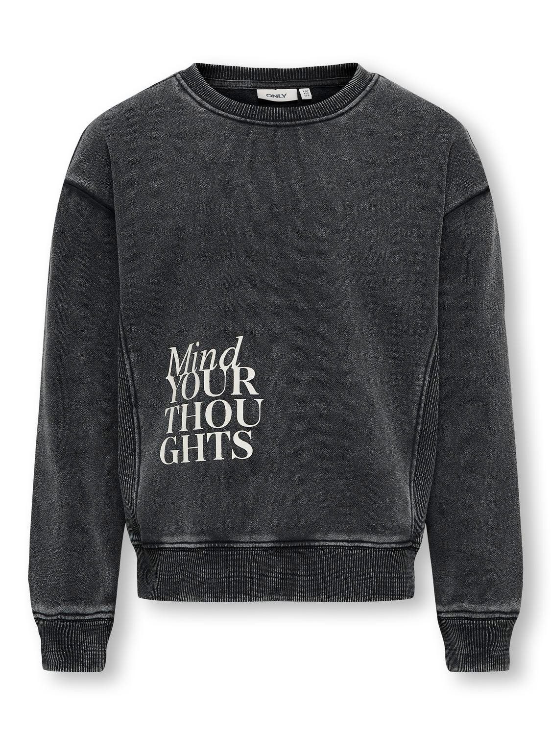 Sweatshirt