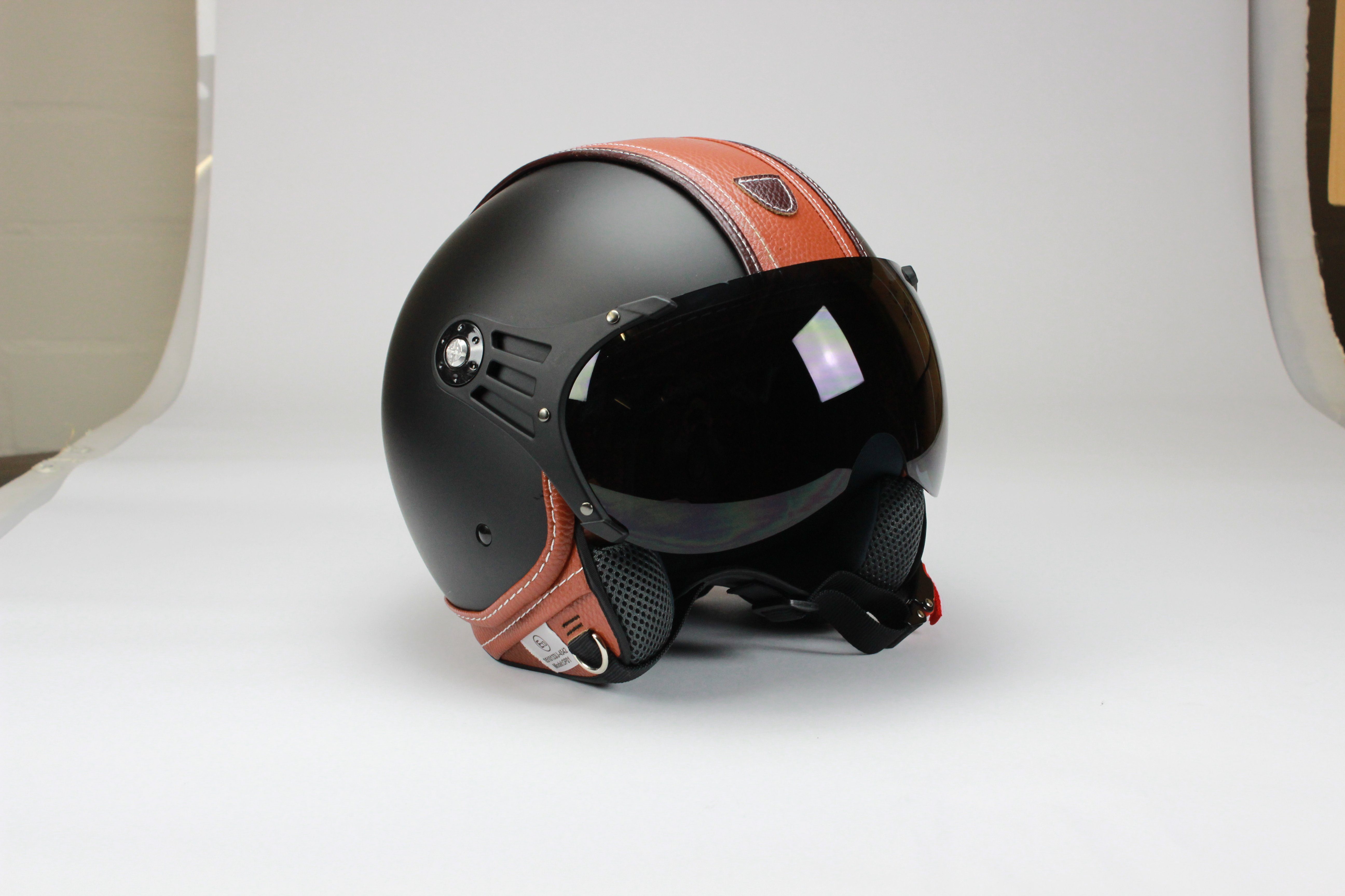 BNO Motorradhelm Visier für BNO Helm PL26, Pl28, OP01-M, getönt