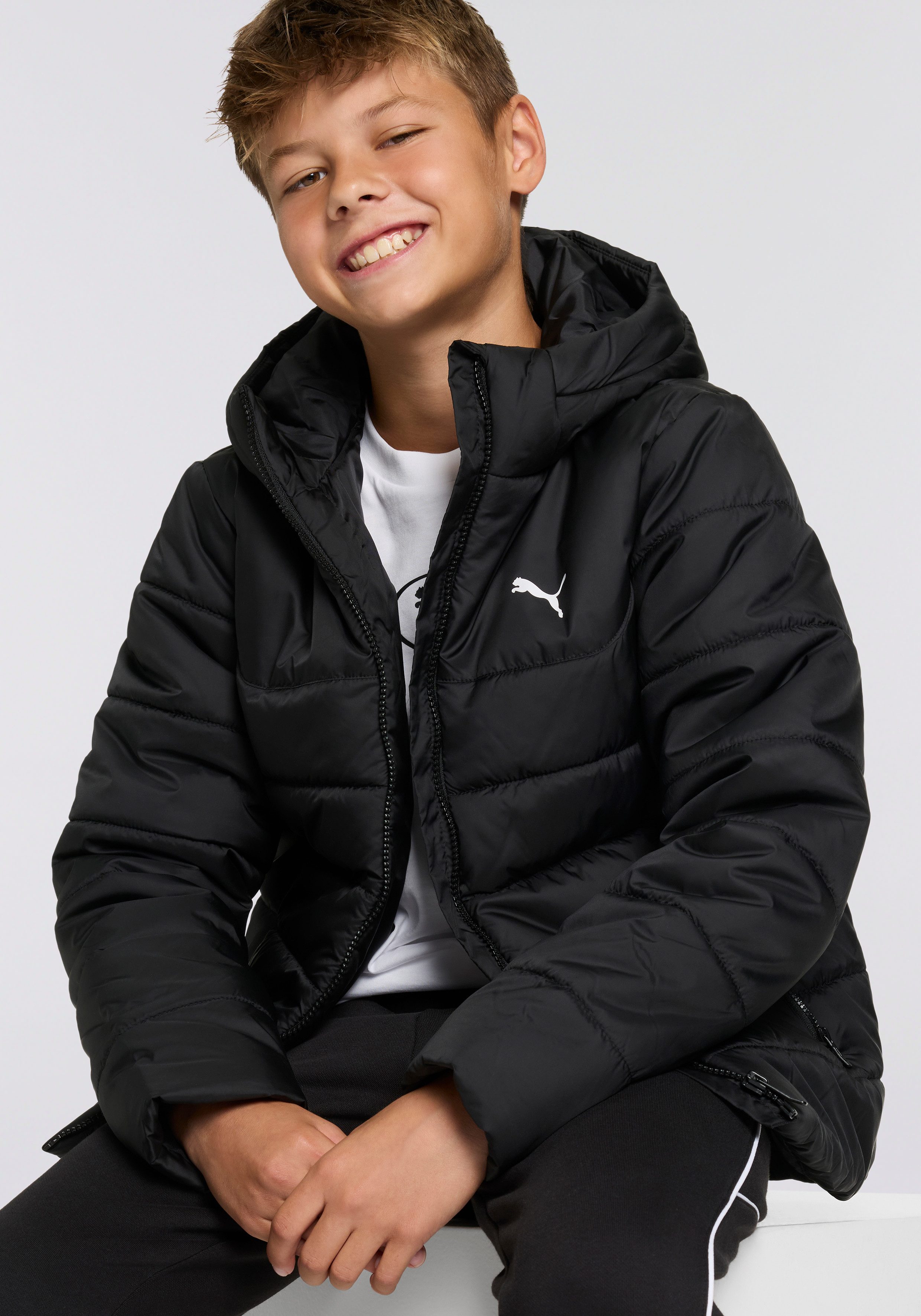 PUMA Winterjacke ESS HOODED PADDED JACKET mit Kapuze, entspannte Passform – Bild 2 von 5