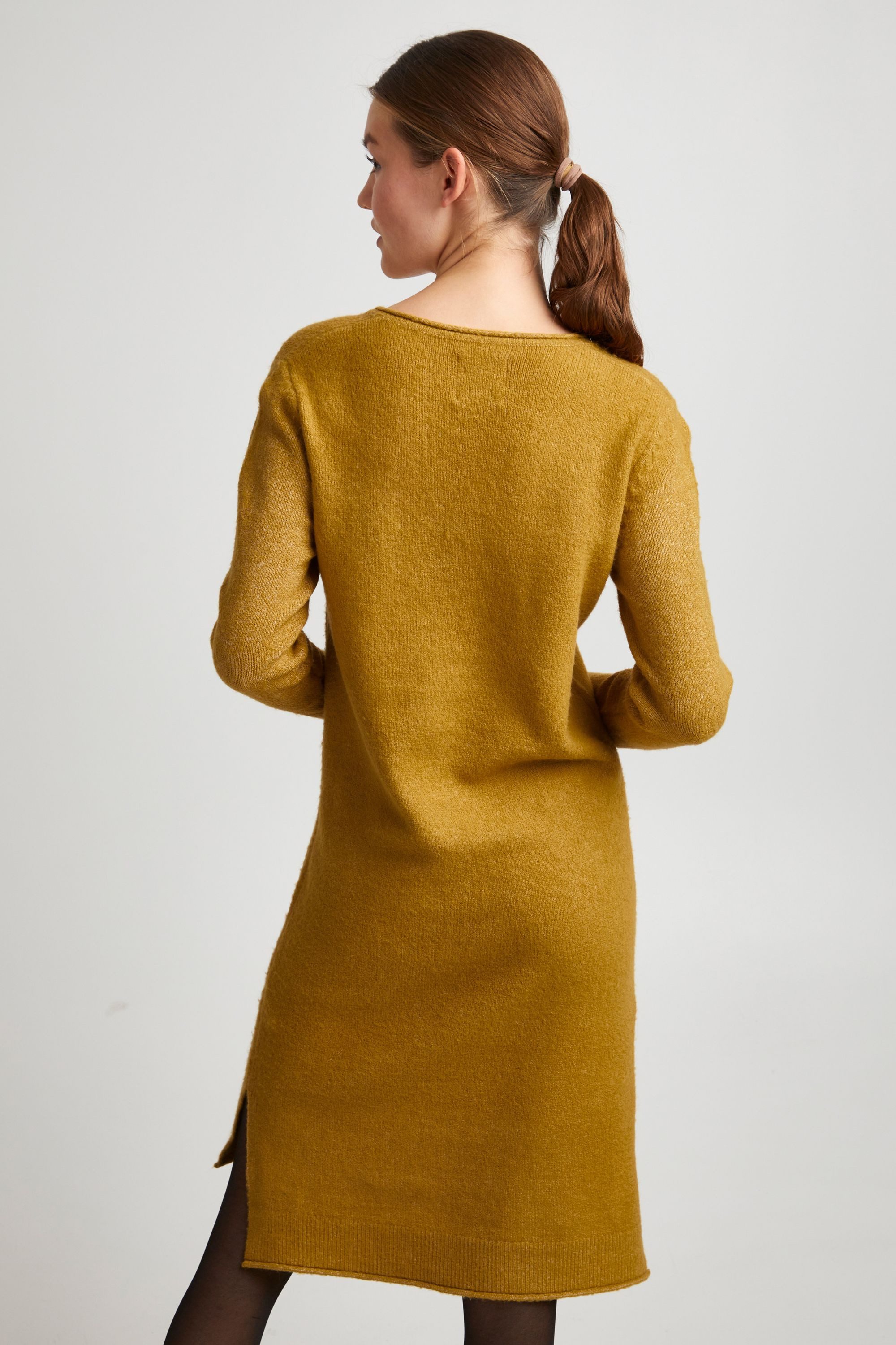OXMO Strickkleid OXIda Feinstrickkleid mit V-Ausschnitt