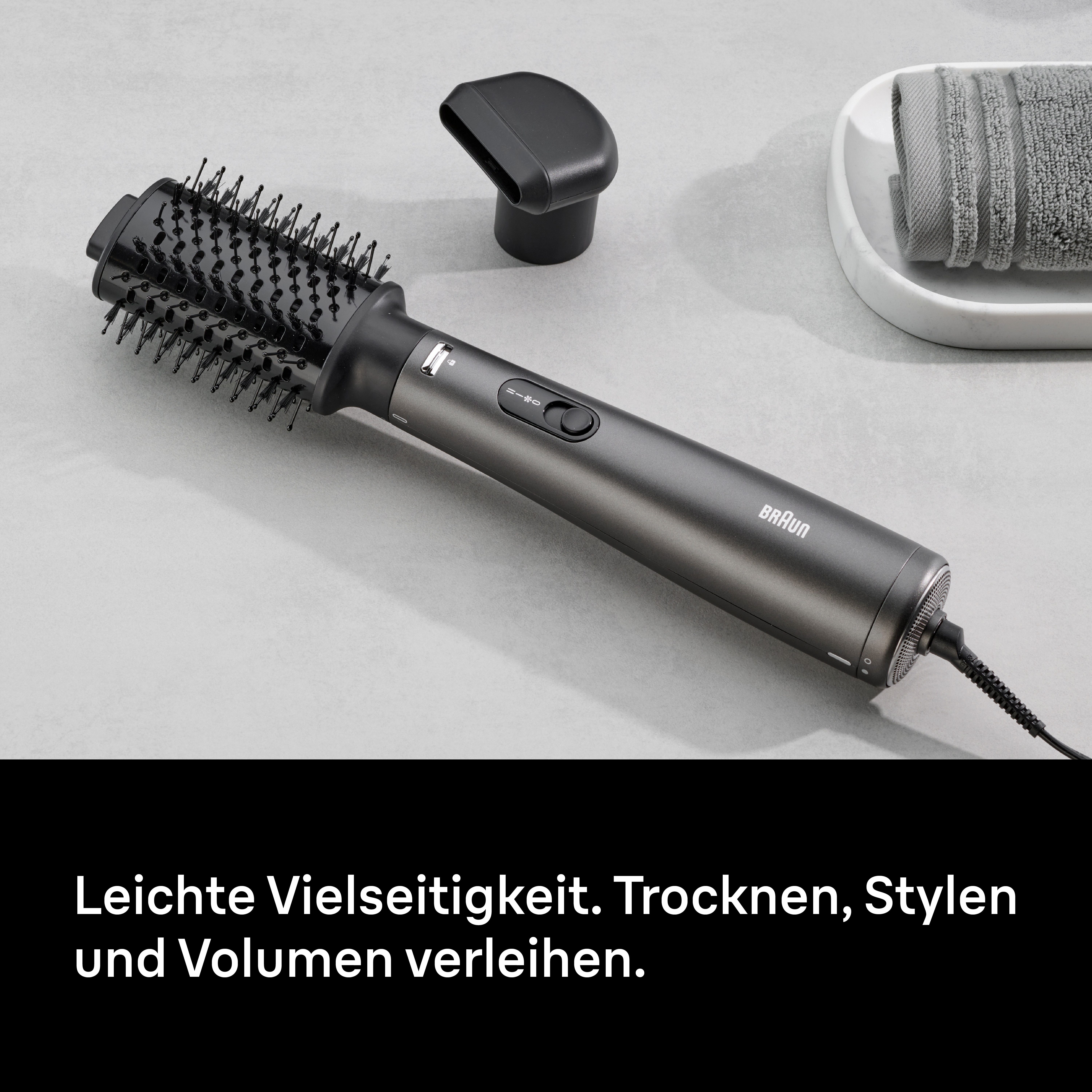 Braun Warmluftbürste AS2.26, 2 Aufsätze, Ionen-Technologie, BRAS226E, 800 W, IONTEC-Technologie, Trocknen und Stylen in einem, leicht grau