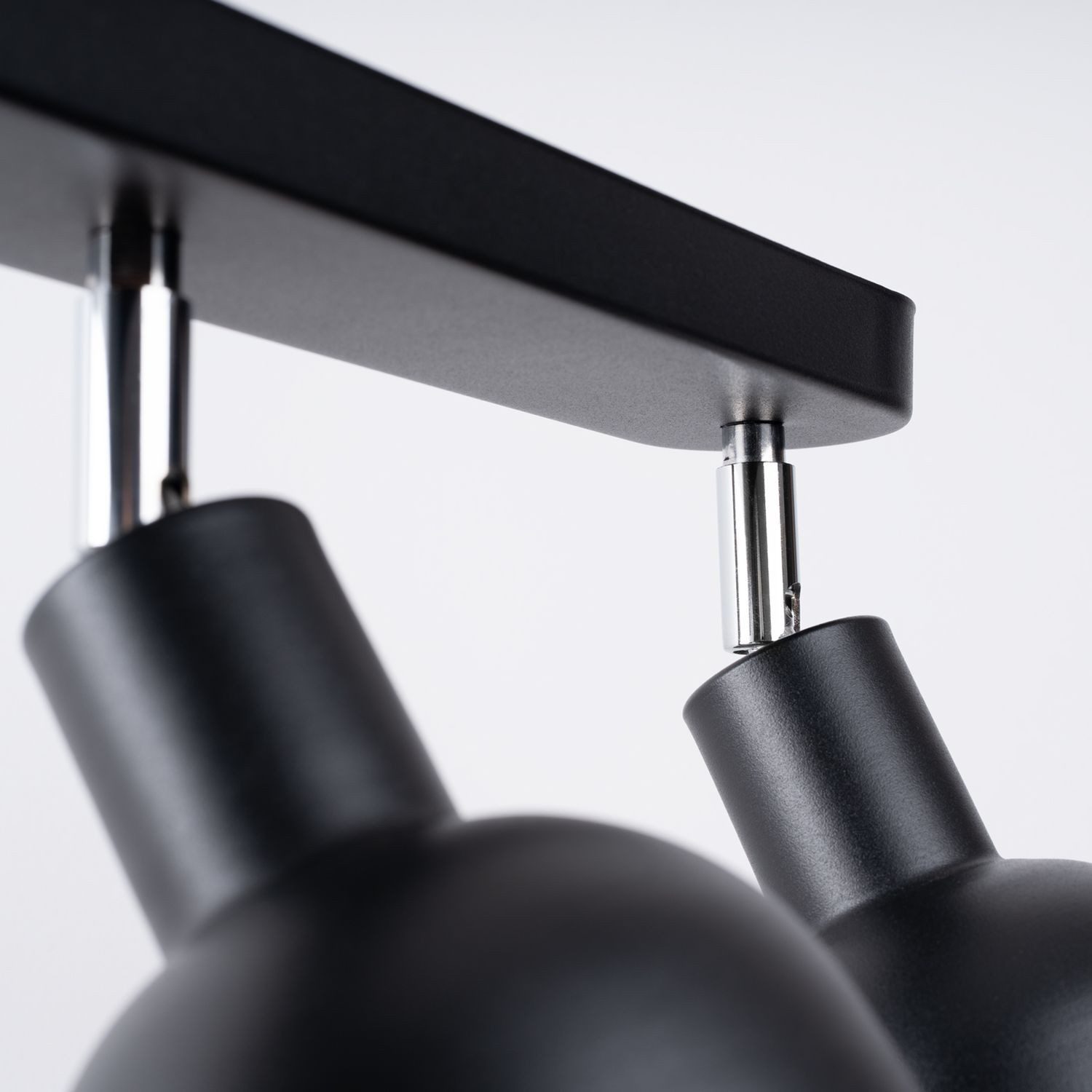 Licht-Erlebnisse Deckenstrahler LEONA, ohne Leuchtmittel, Metall E27 verstellbar Schwarz 3-flammig länglich Vintage Deckenspot