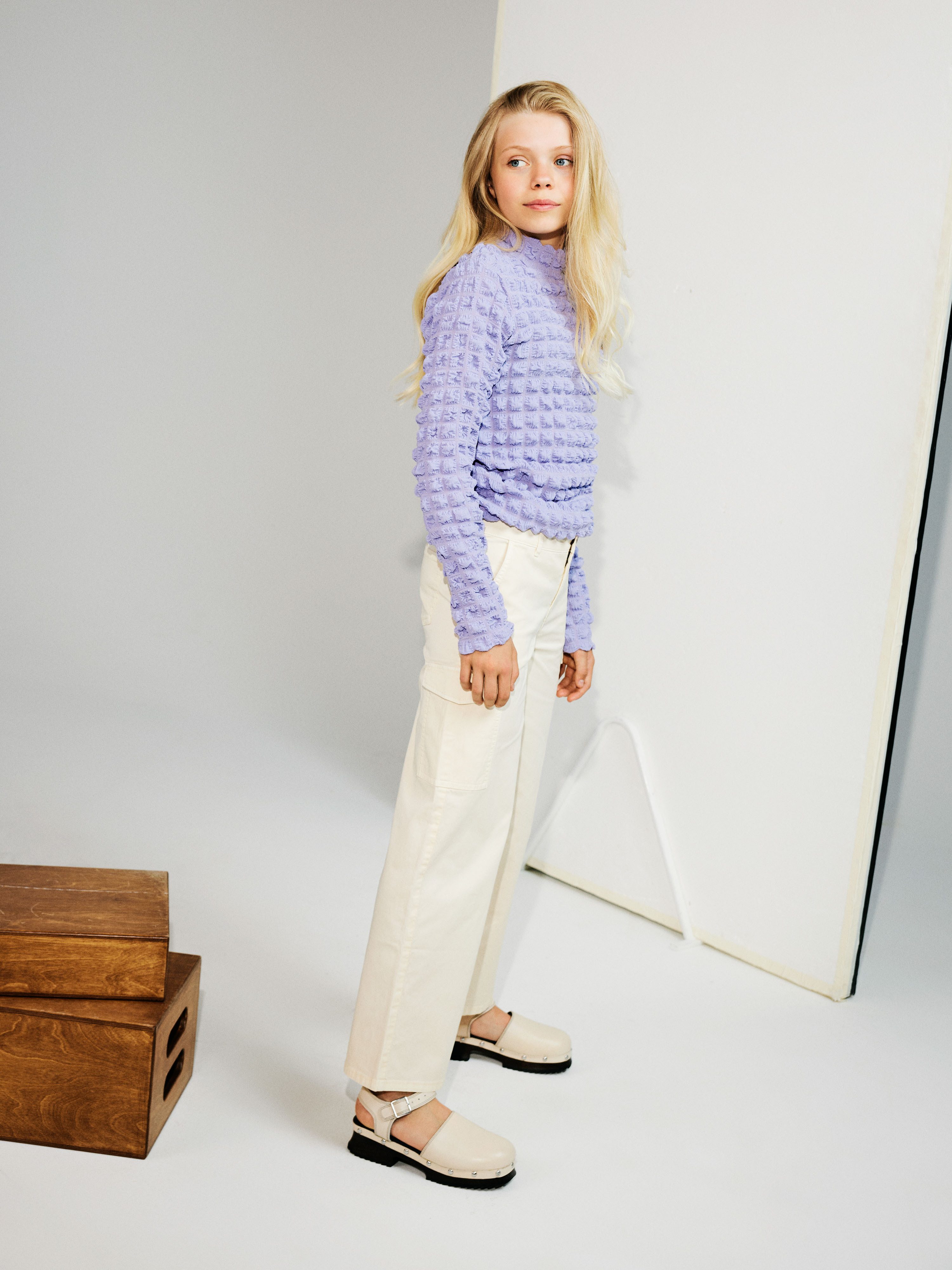 Name It Cargohose NKFROSE für Mädchen mit Cargotaschen und Stretch unifarben, modisch, regular fit, Baumwollmischung, Web