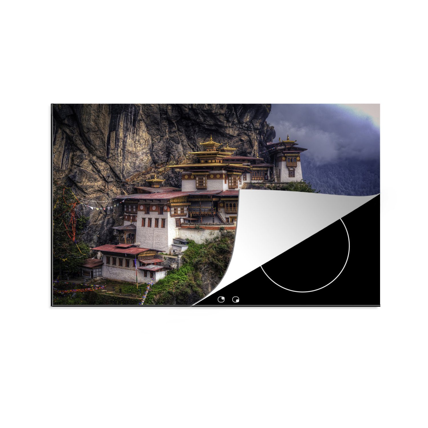 MuchoWow Herdblende-/Abdeckplatte Buddhistischer Tempel auf tlg), (1 81x52 Vinyl, in für einem Schutz die Induktionskochfeld Berg Ceranfeldabdeckung küche, Bhutan, cm