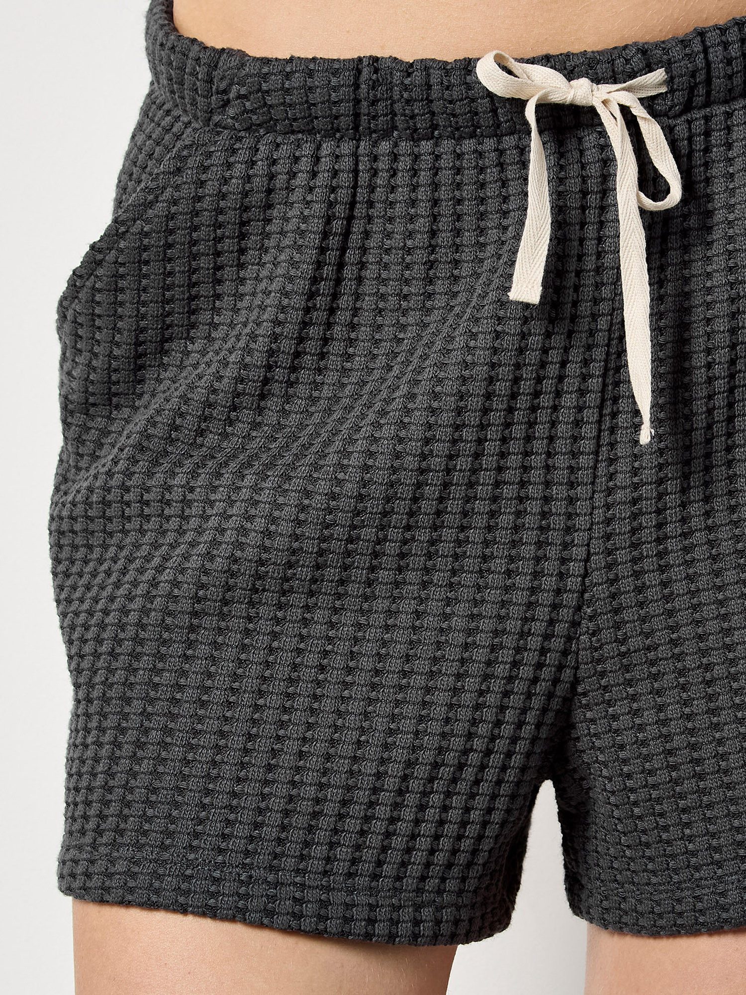 Apricot Shorts Mini-Shorts (mit Kordel) aus Waffelstrick