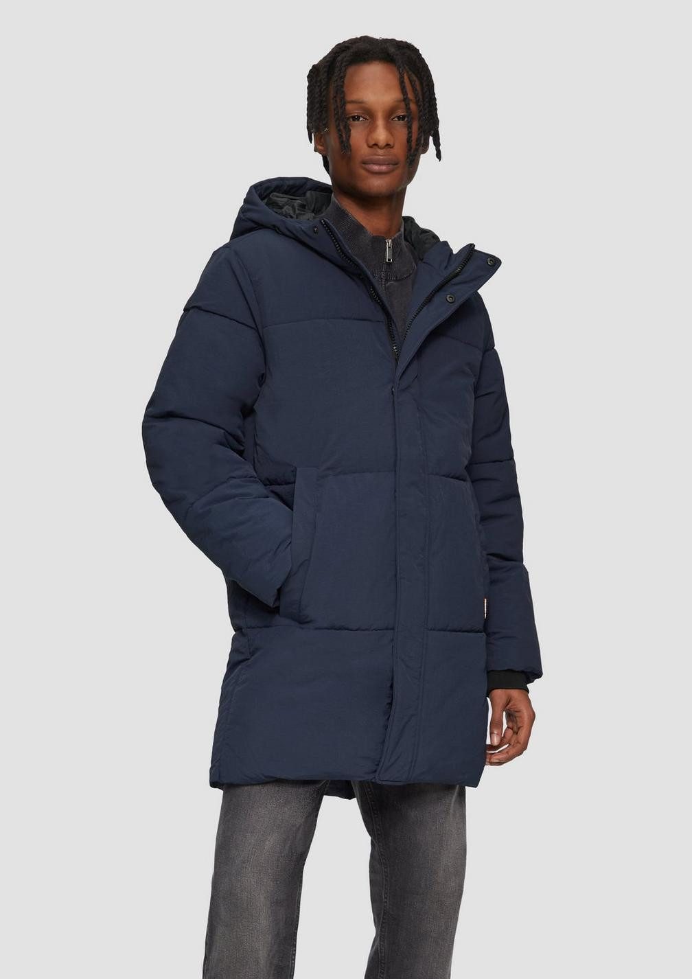 QS Steppjacke Mantel (1, 1-St) gesteppt, Kapuze, verdeckte Knopfleiste günstig online kaufen