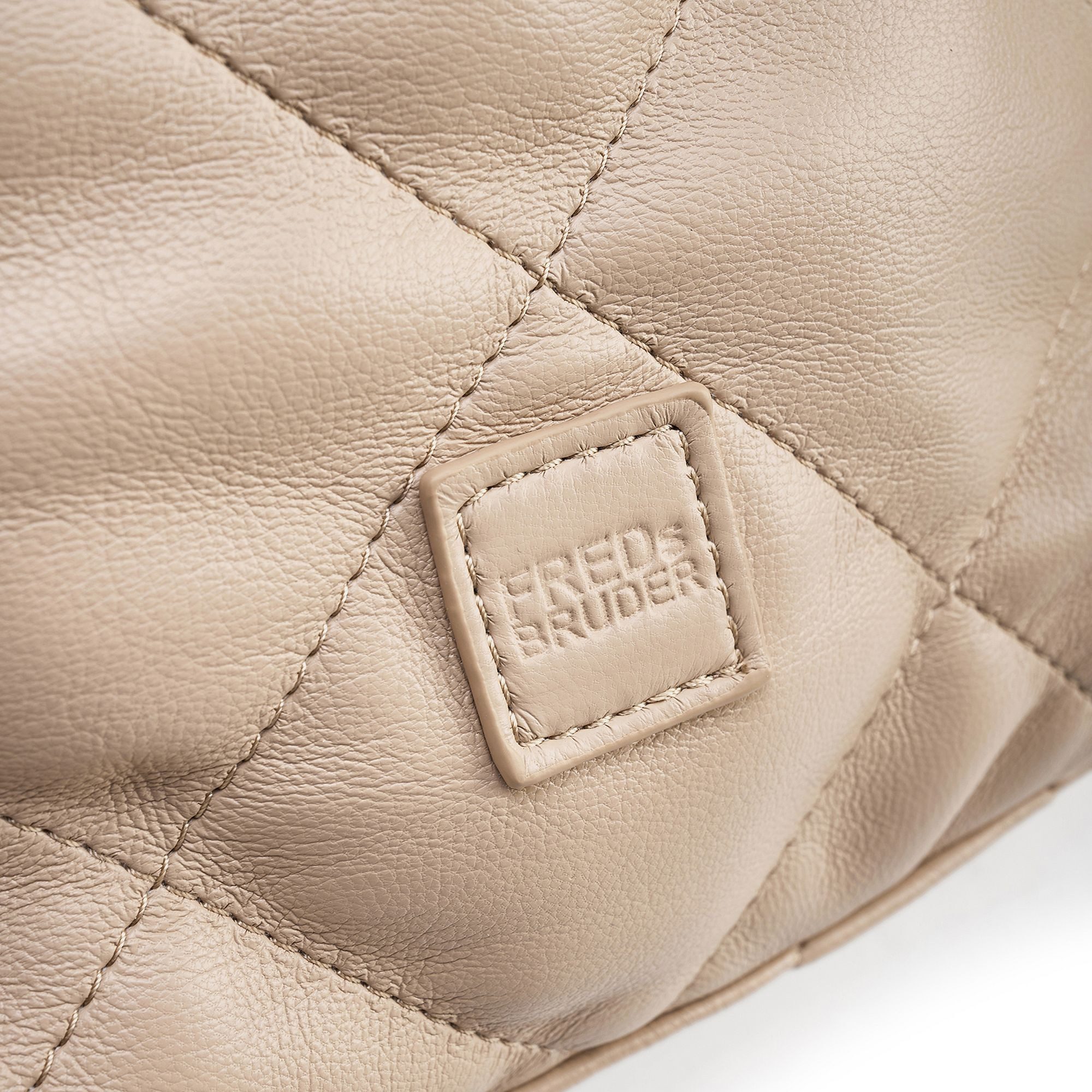 FREDsBRUDER Schultertasche Comfy Carry, Polyurethan