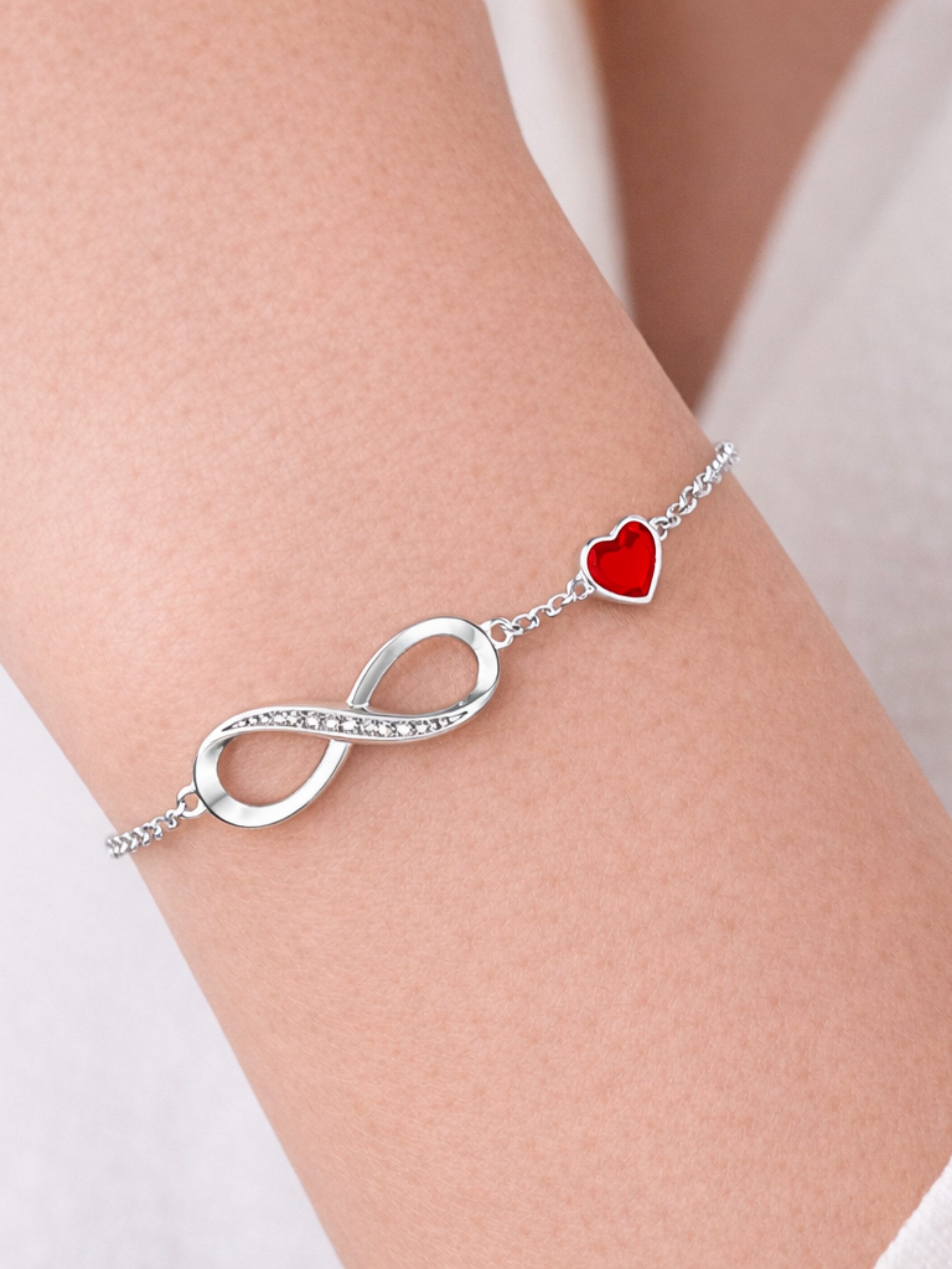 S&T Design Silberarmband Infinity Armband Damen 925 Sterling Silber Unendlichkeit Herz (Echt Silber, inkl. Verpackung), Verstellbares Armband – Geschenk für Frau, Freundin & Mutter