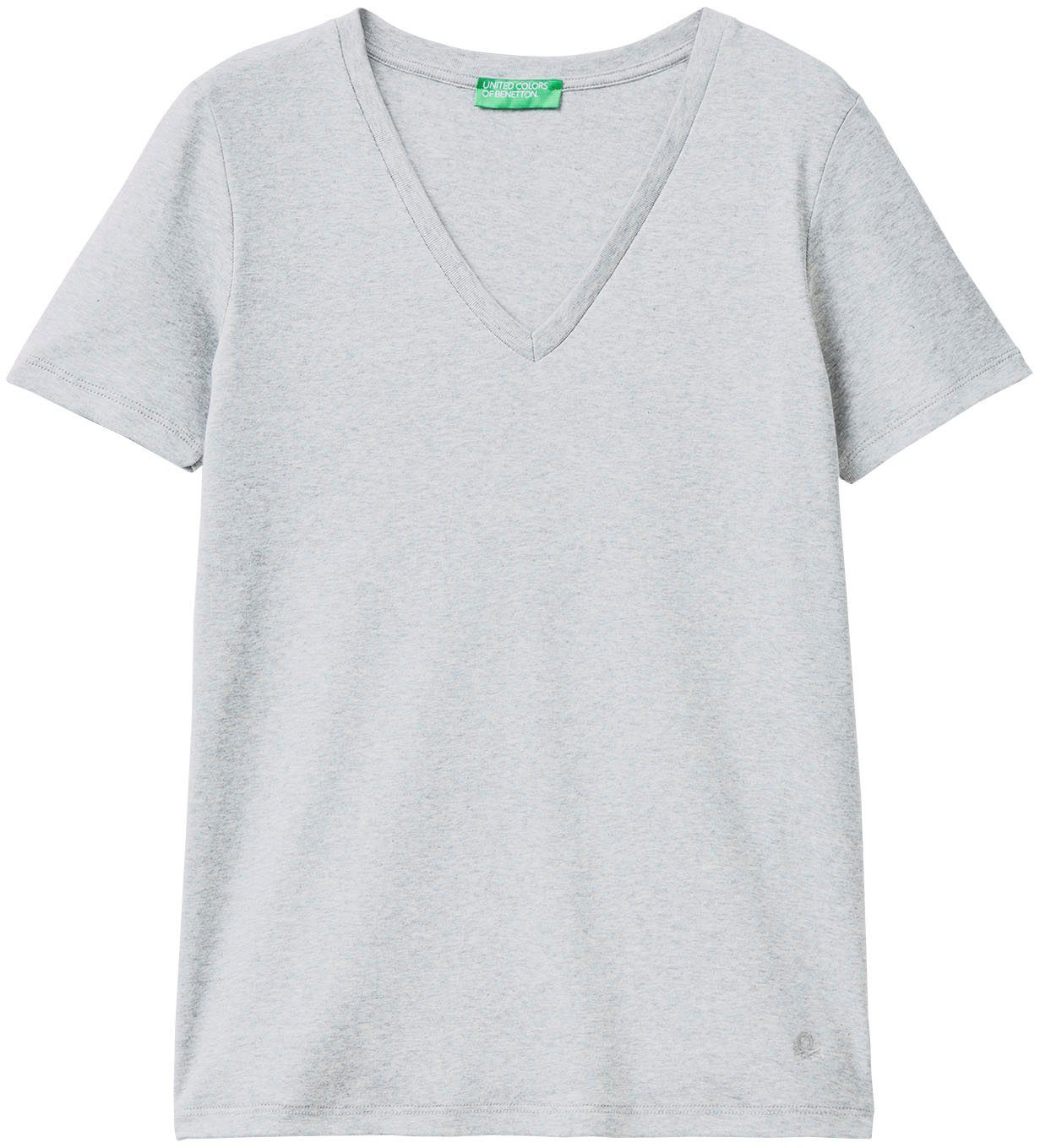 United Colors of Benetton T-Shirt mit modischem V-Ausschnitt