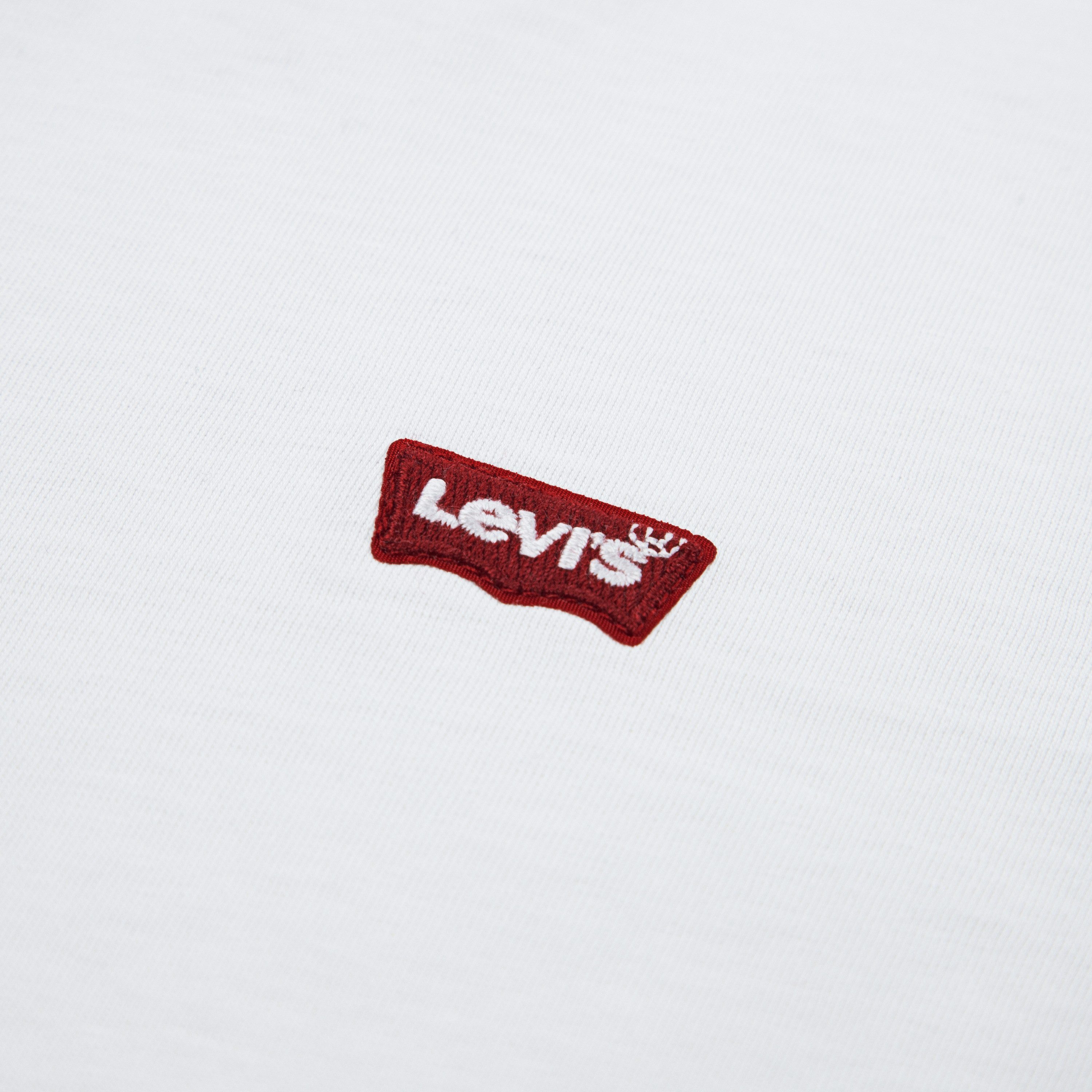 Levi's® Kids T-Shirt MINI BATWING mit Logo-Badge auf der Brust