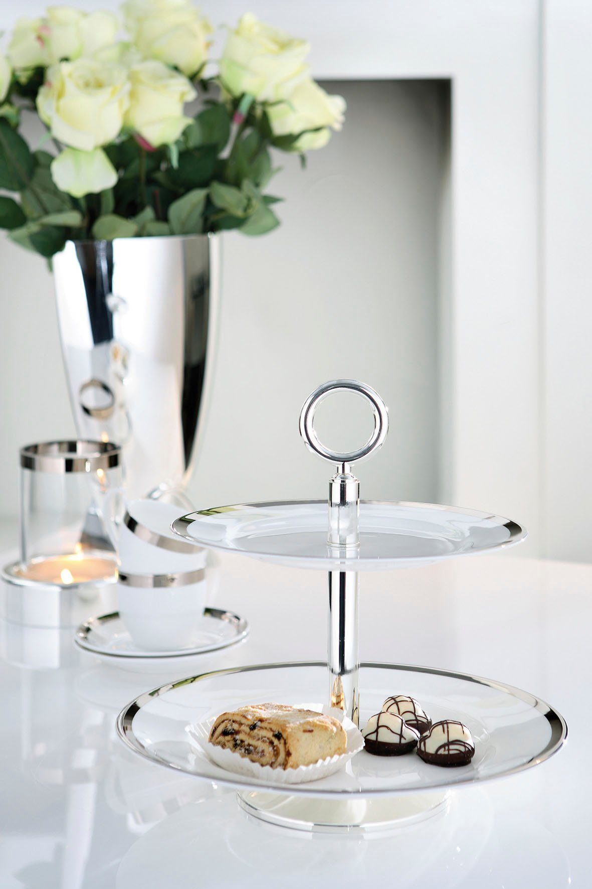 Fink Etagere PLATINUM, Porzellan, (1-tlg), Servierplatte mit Platinumrand, mit 2 Etagen, Höhe ca. 26 cm