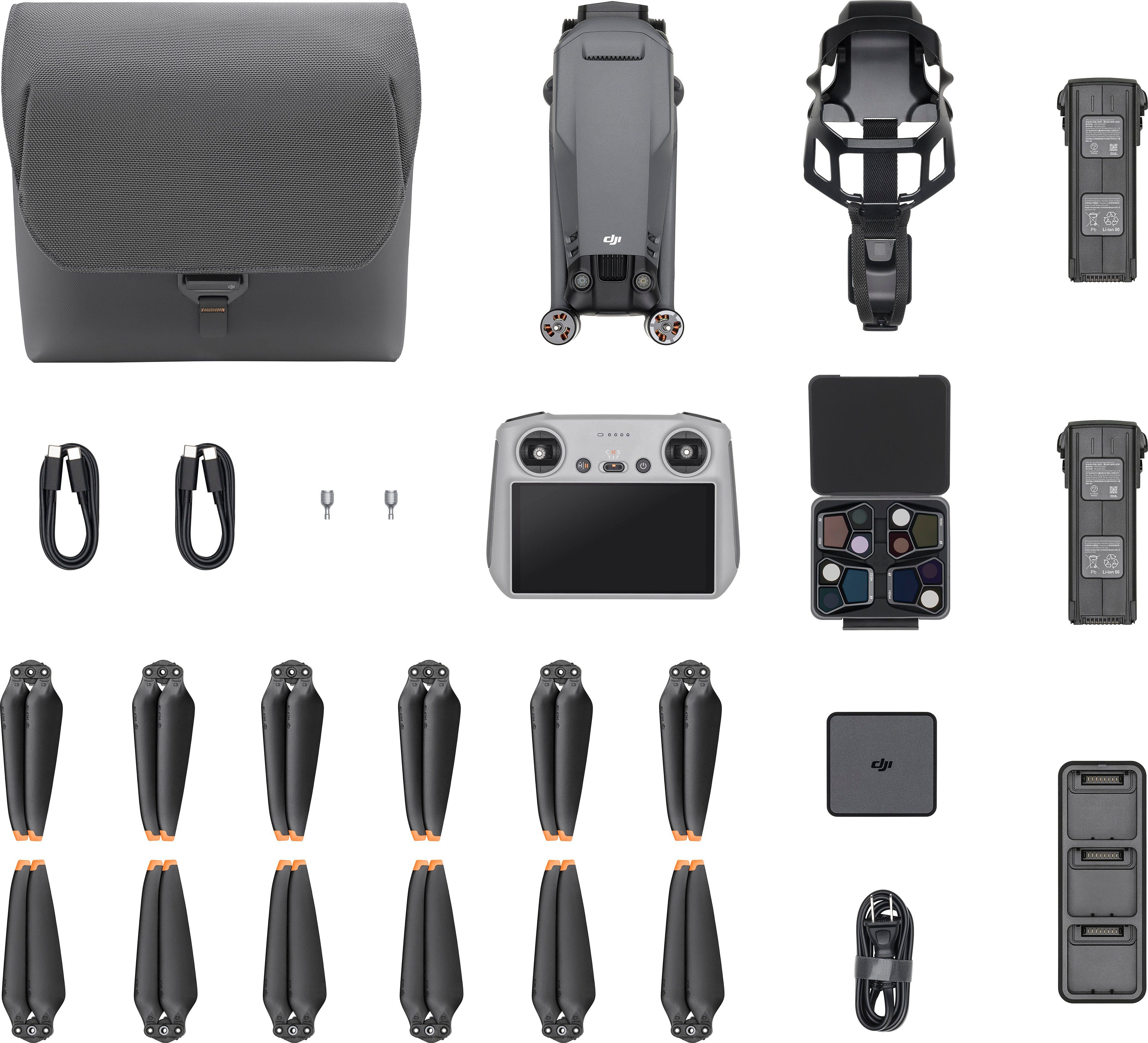 DJI Mavic 3 Pro Fly More Combo (DJI RC) Drohne (5,1K, DJI RC Fernsteuerung, 3 Akkus, Ladestation und Umhängetasche)