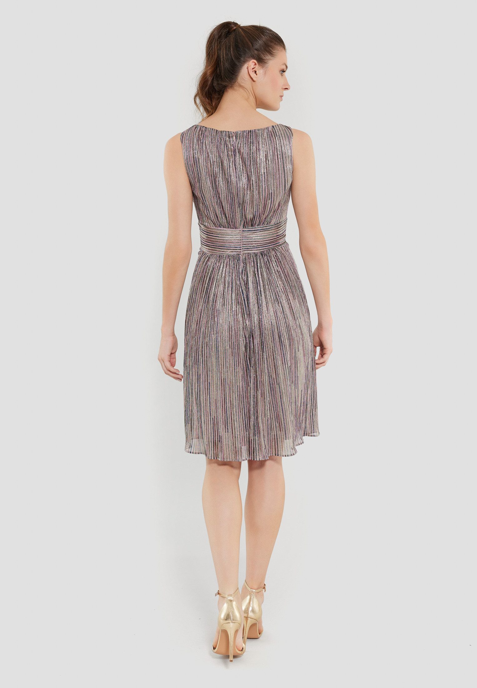 SWING Minikleid Cocktailkleid aus Plissee - Regular Fit – Bild 2 von 5